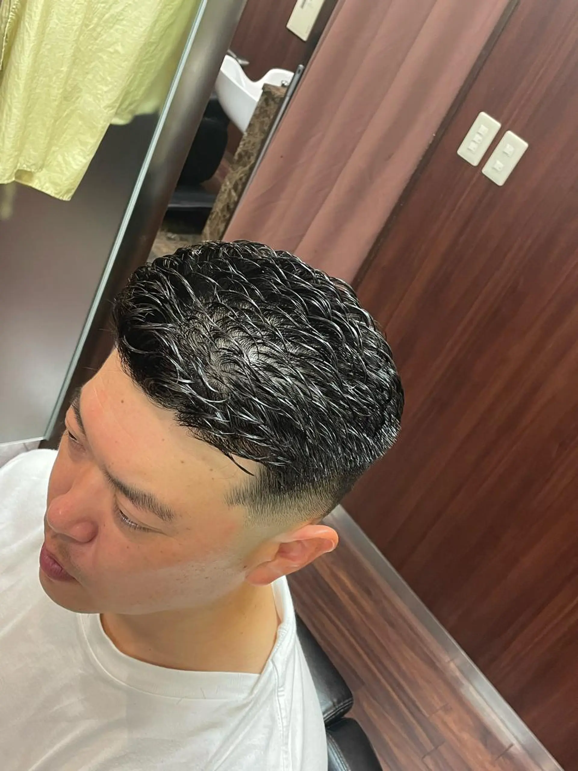 ショート 瀬波 秀行のヘアスタイル