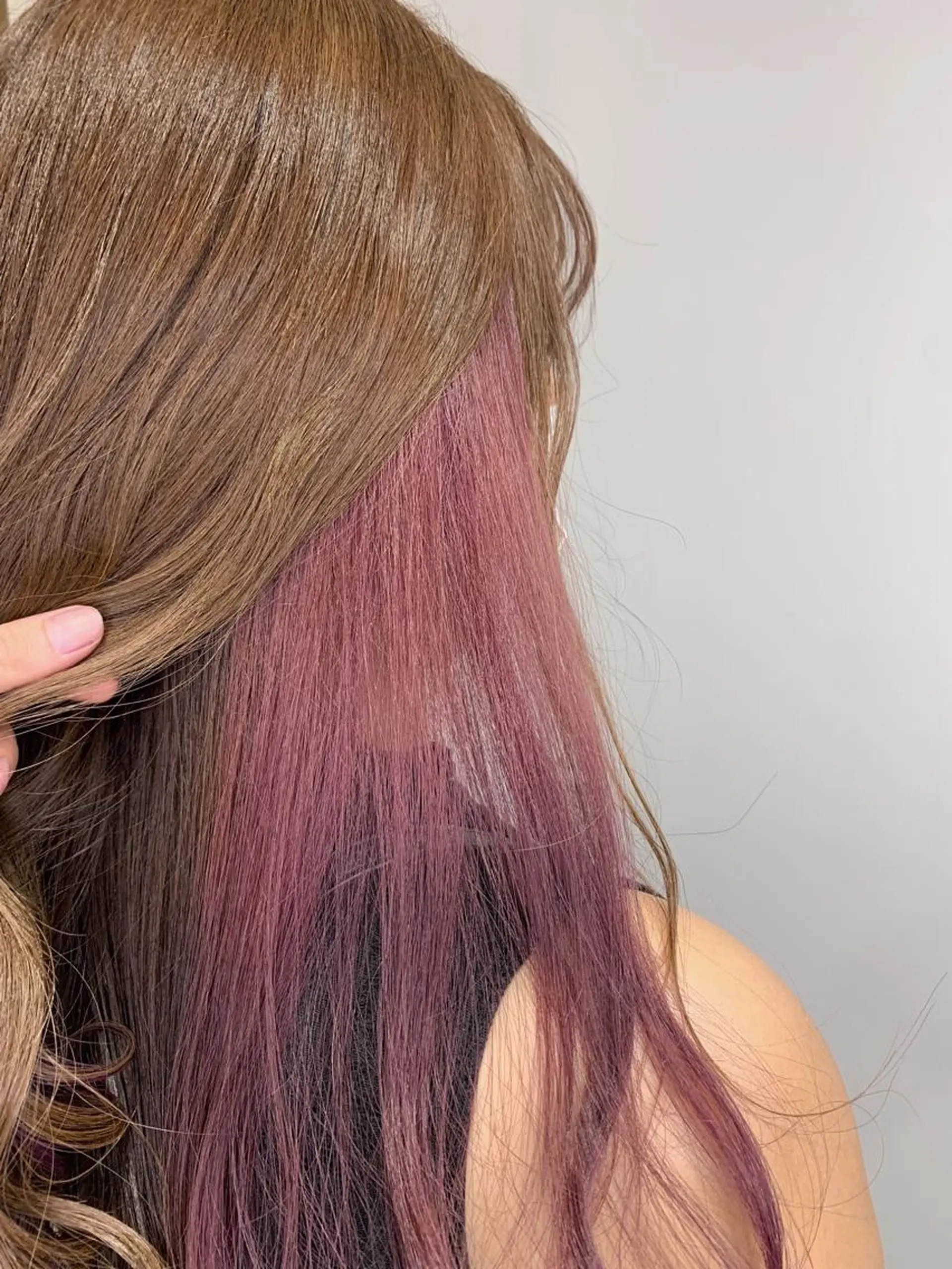 ロング カラー ヘアカラー トリートメント 近藤千翔🩵 髪質改善Periodのエステ・リラクイメージ