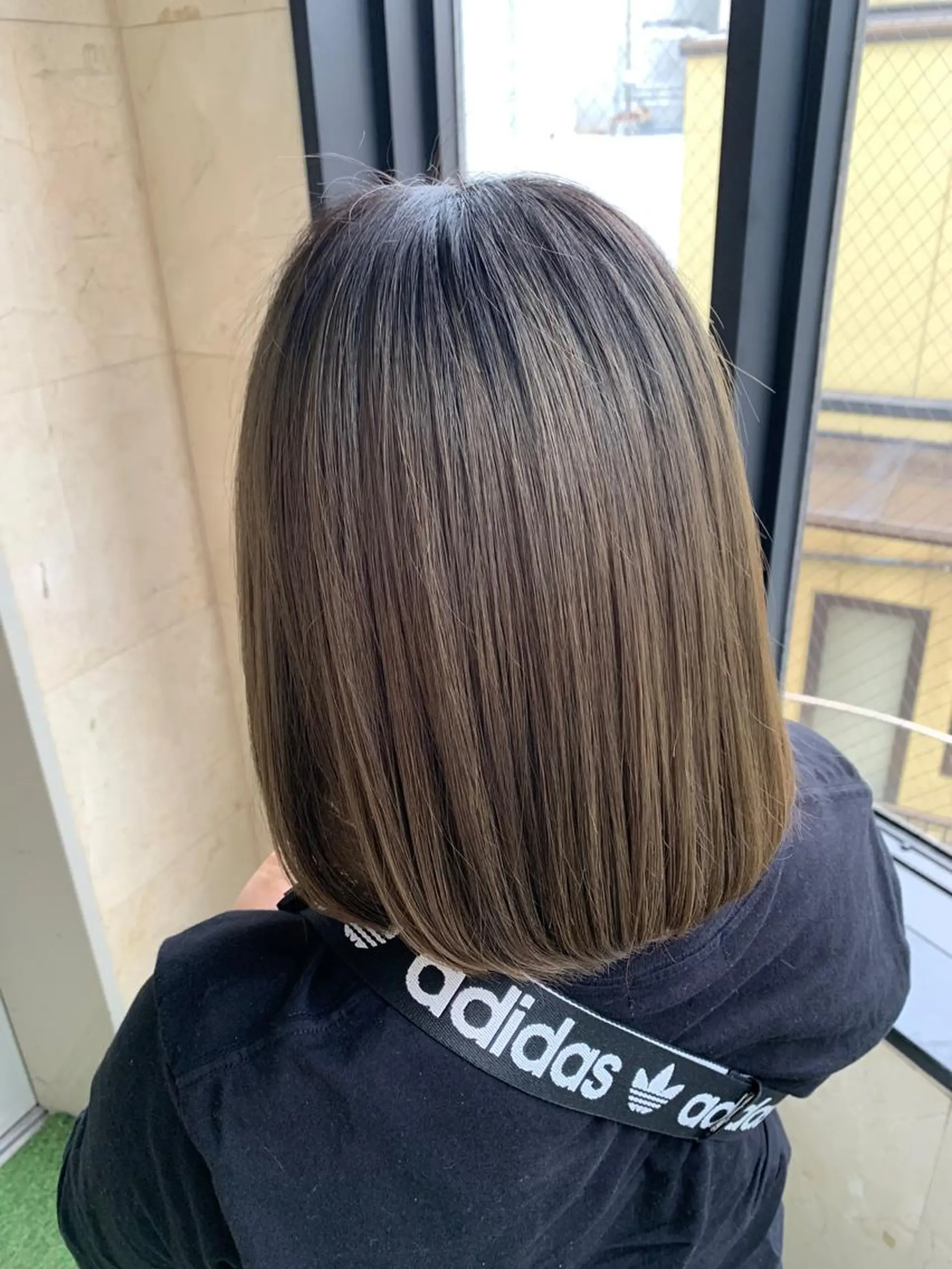 ミディアム 韓国風ヘア トリートメント ワタイショウタ 髪質改善✨眉毛サロンのヘアスタイル