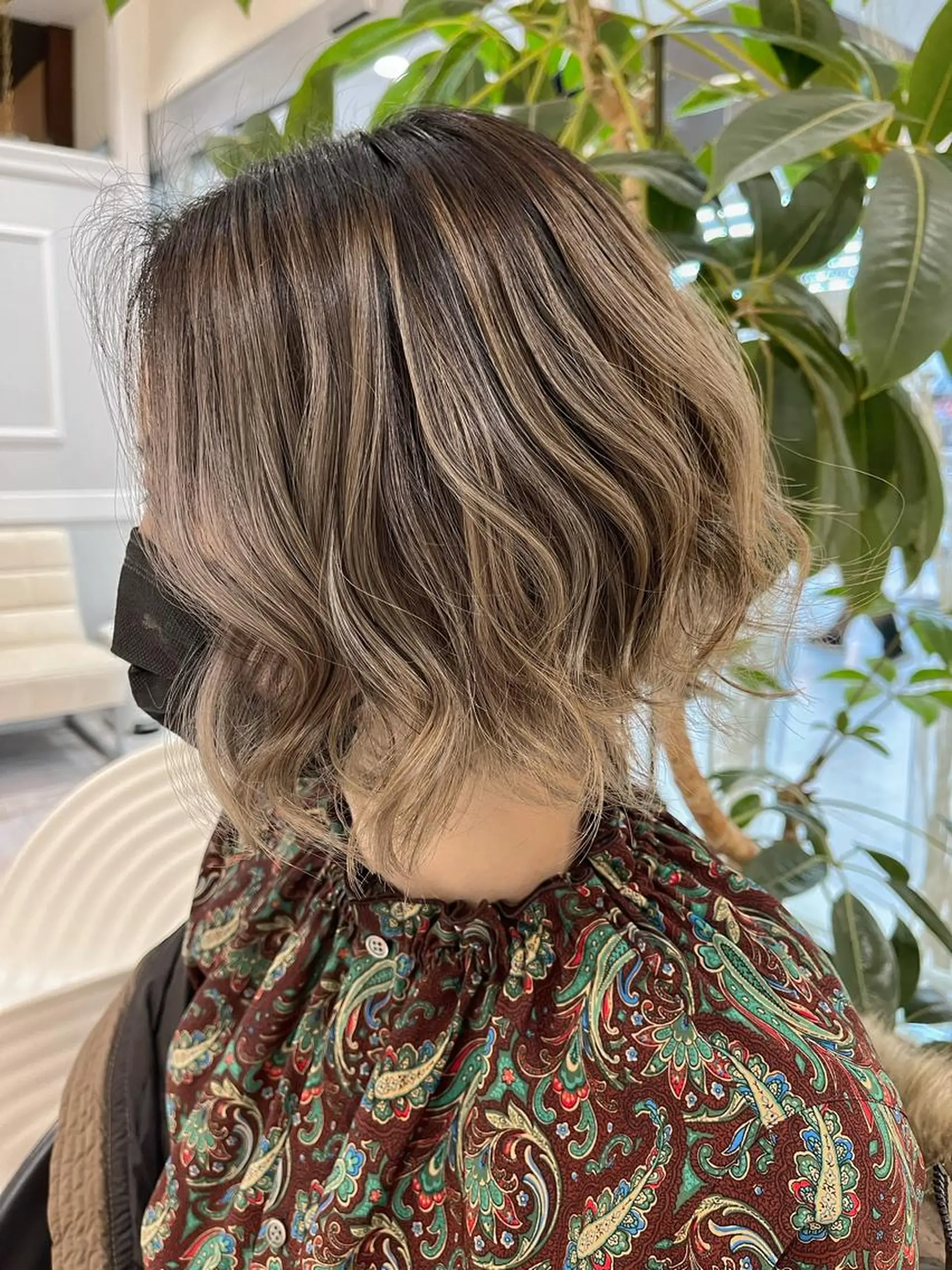 ショート カラー ヘアアレンジ ヘアカラー トリートメント シアーベージュニスト 🥣大石亜里紗のヘアスタイル