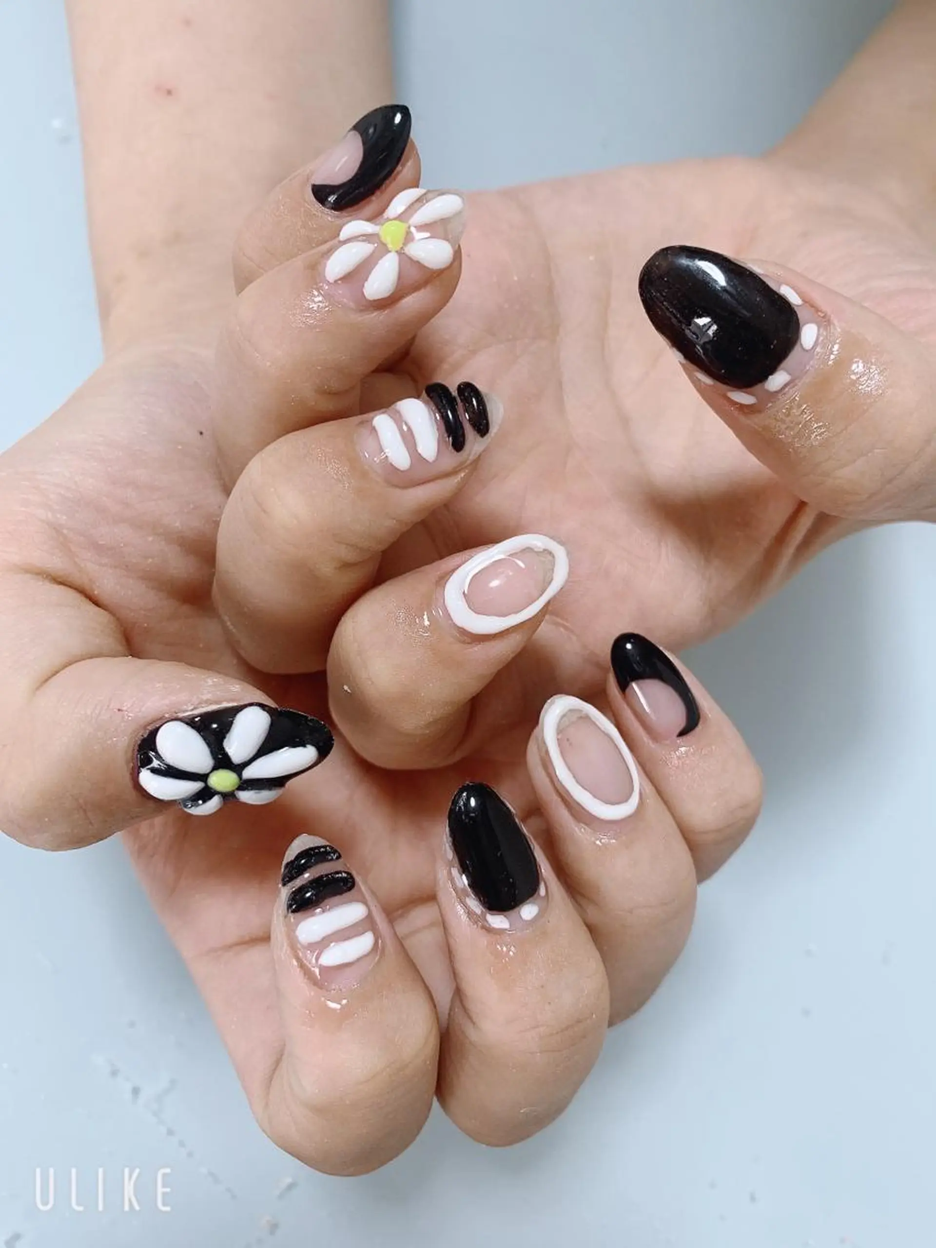 ネイル 🌙🫧CHARME (RUKA)🦋🫧のネイルデザイン