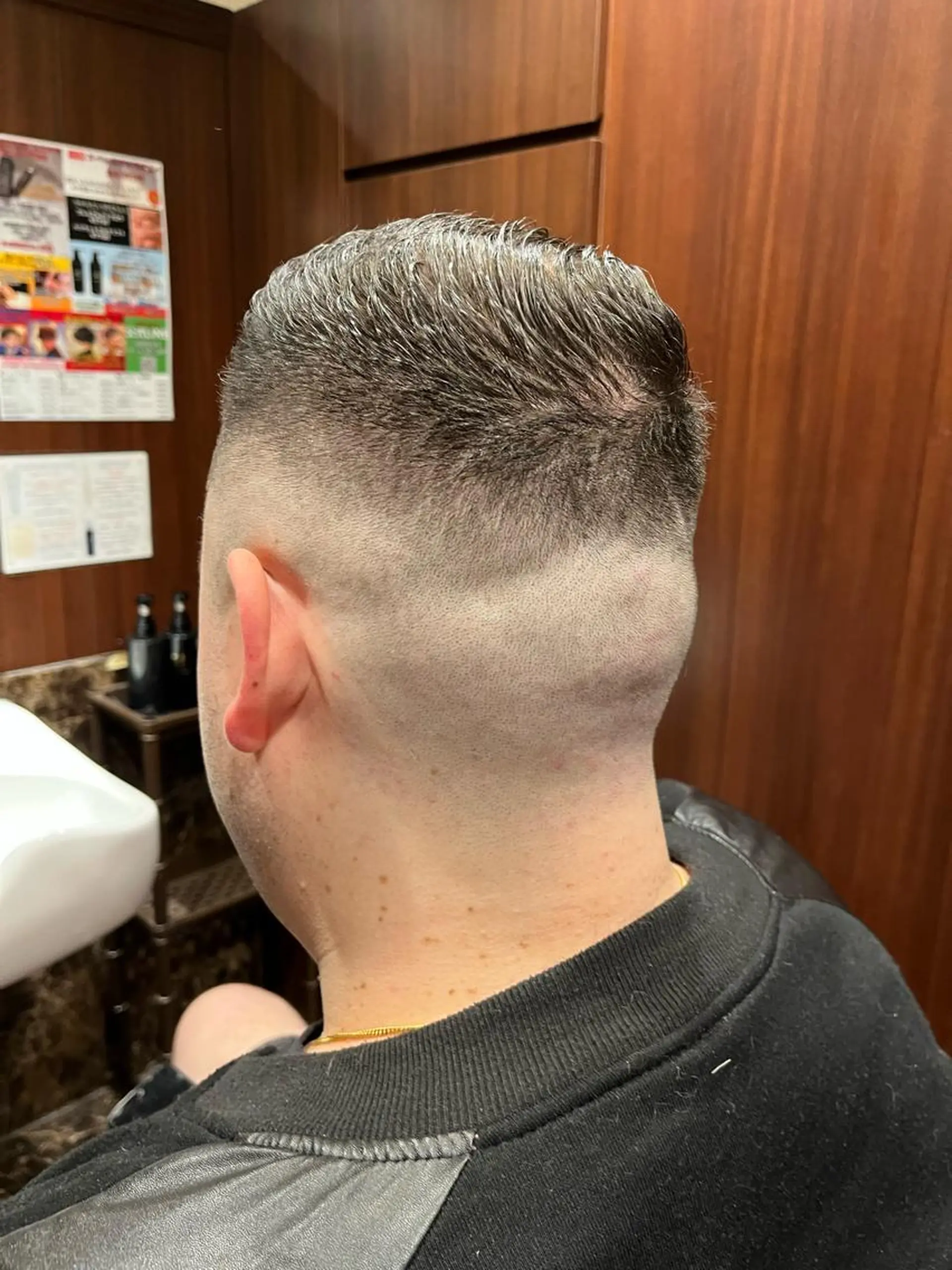 ショート メンズ フェードカット スキンフェード UNTRACE -BARBER SHOP所属・工藤 千織のヘアスタイル