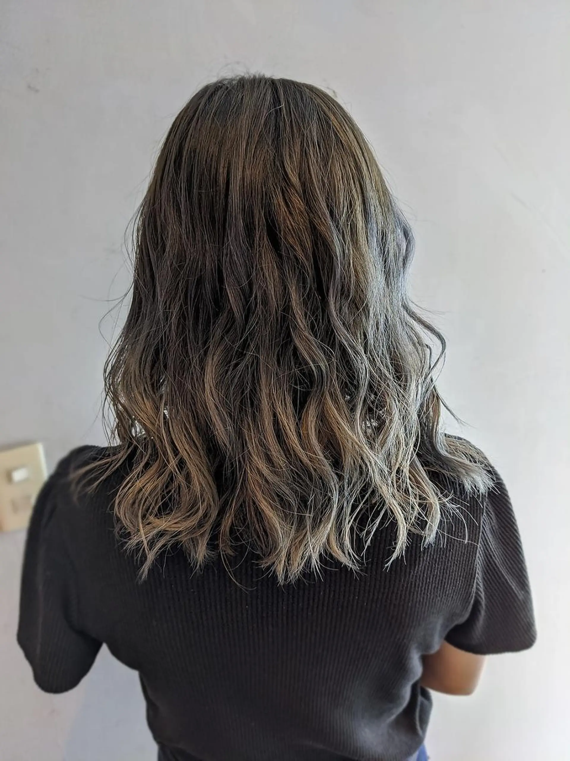 セミロング ヘアアレンジ カラー パピヨンロゼ カラー特化/ブリーチのヘアスタイル