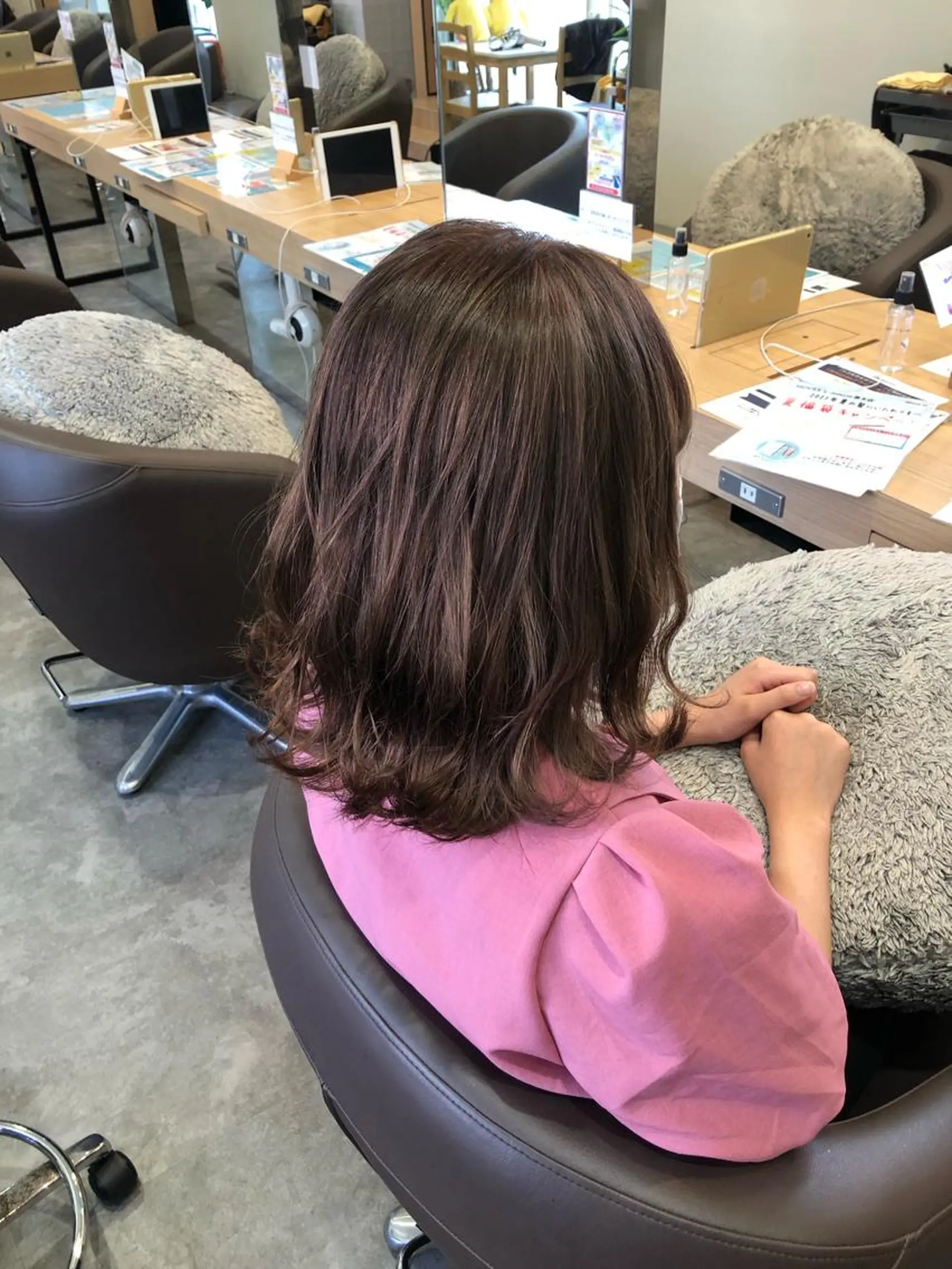 カラー ダブルカラー ニスル 町田店所属・似合わせカットカラー 望月一生のヘアスタイル