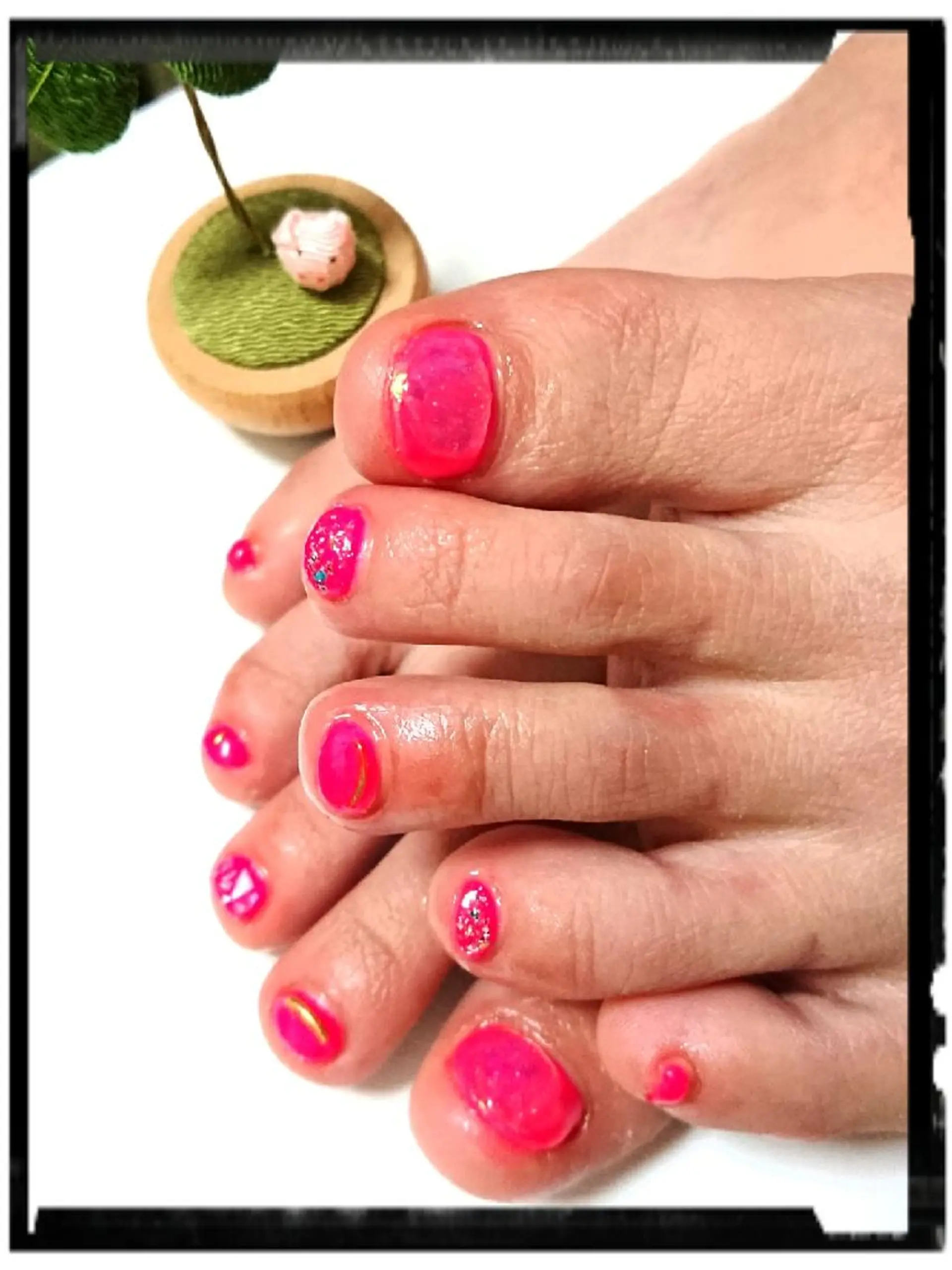 ネイル フットネイル ピンク 林 珠里のネイルデザイン