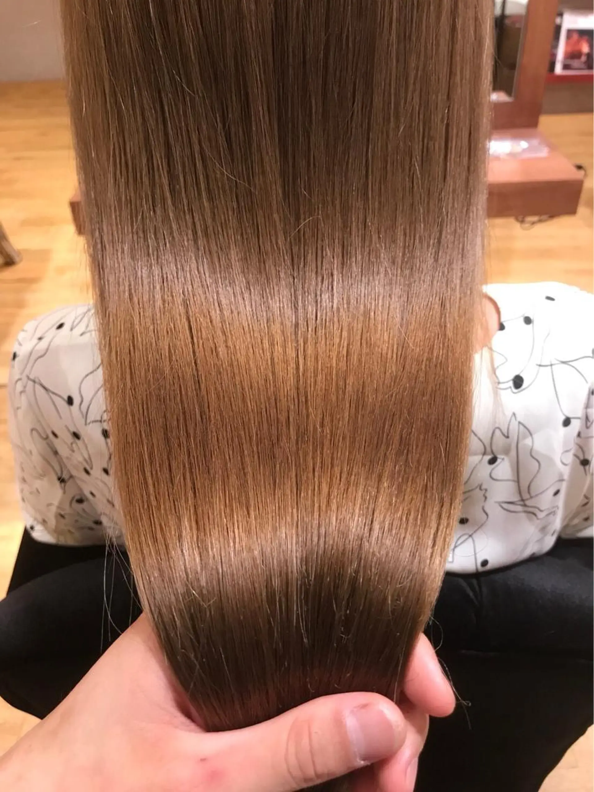 ロング カラー パーマ ヘアアレンジ メンズ キッズ ネイル マツエク・マツパ アティリー 西梅田のヘアスタイル