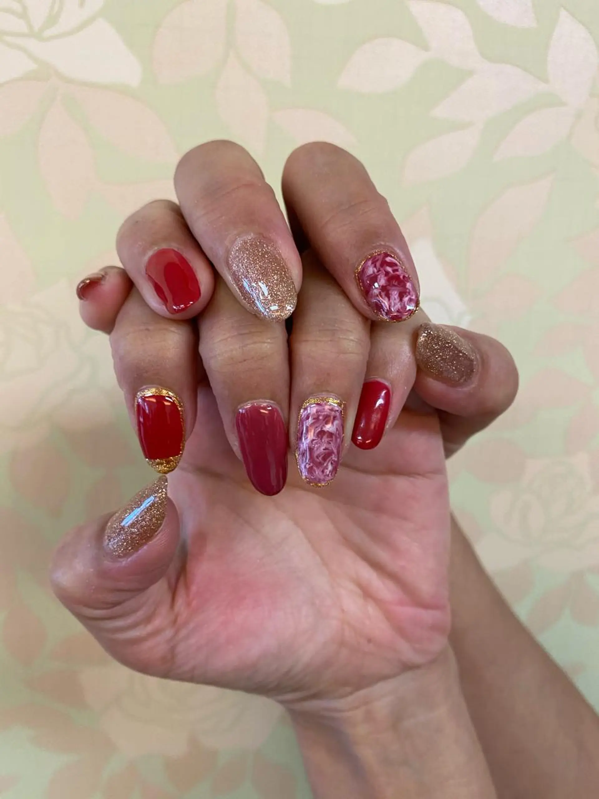 ネイル MIMI RUSH 安城 jubilee店所属・鍋田 彩歌のマツエク・マツパデザイン