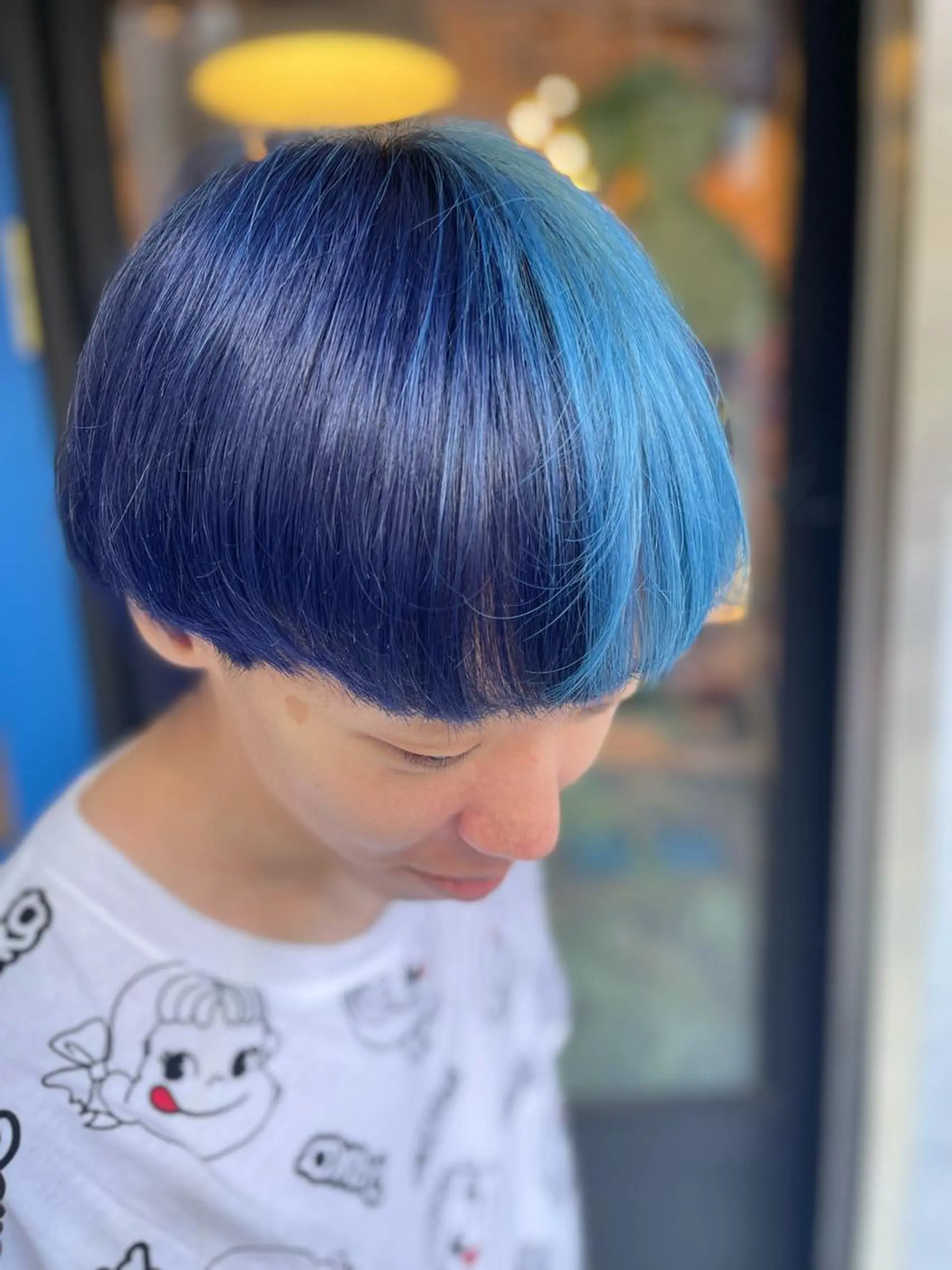 ショート カラー 和泉 沙綾のヘアスタイル