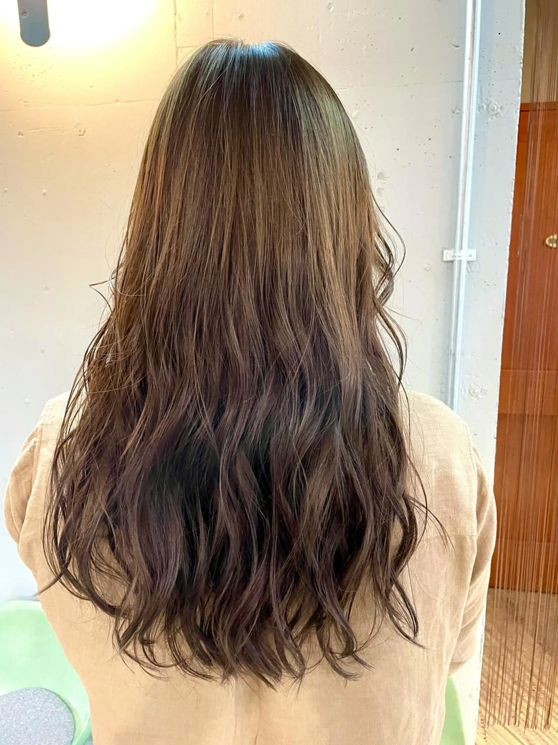 ロング カラー アッシュ 透明感カラー カット ヘアカラー トリートメント 🍀アレンジ簡単ヘア ☘️石田万里奈🍀のヘアスタイル