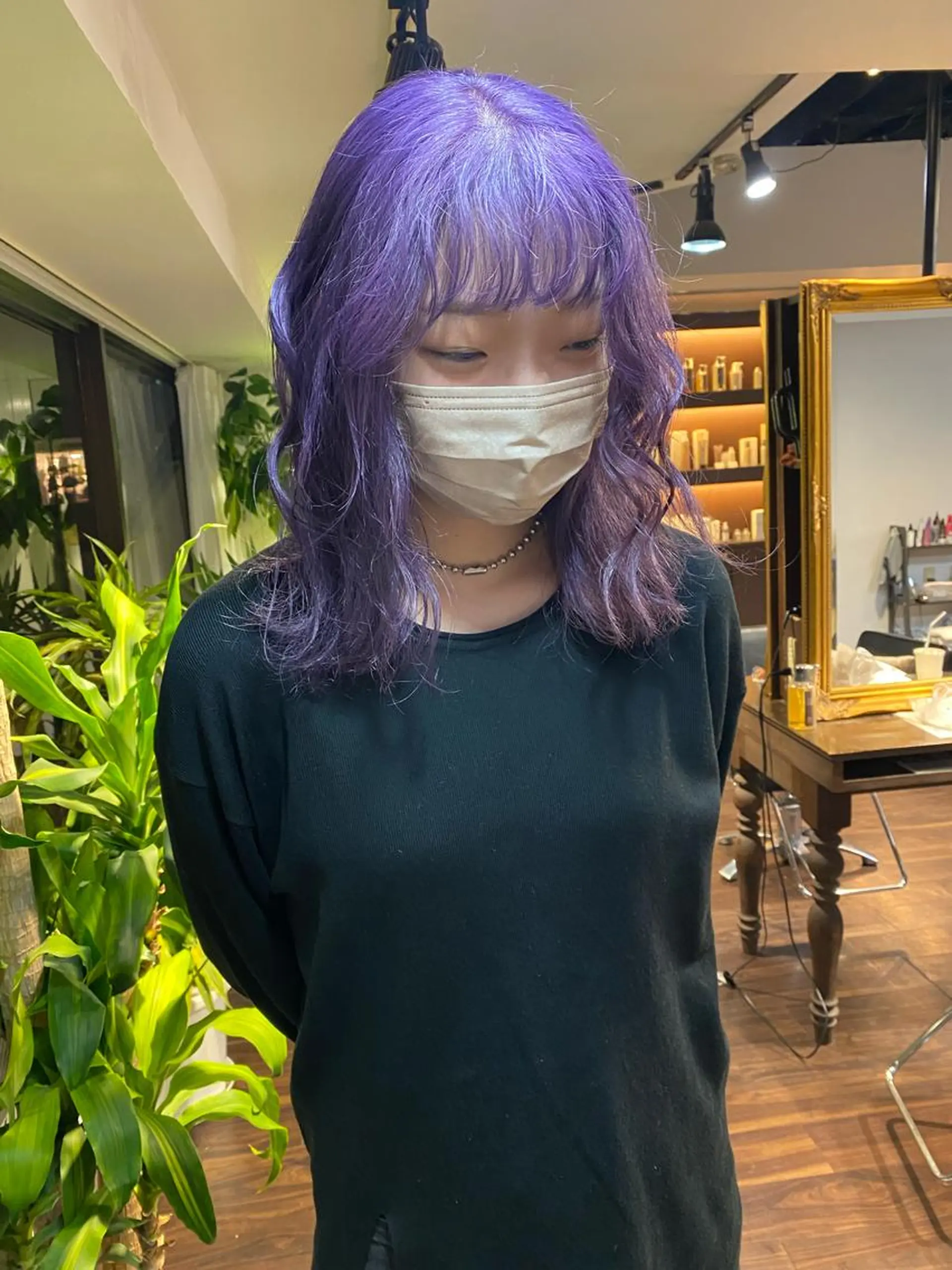 セミロング カラー ヘアアレンジ ダブルカラー ハイトーンカラー ラベンダーカラー パープルカラー カット ヘアカラー トリートメント 韓国ヘア×髪質 改善🇰🇷シオリのヘアスタイル