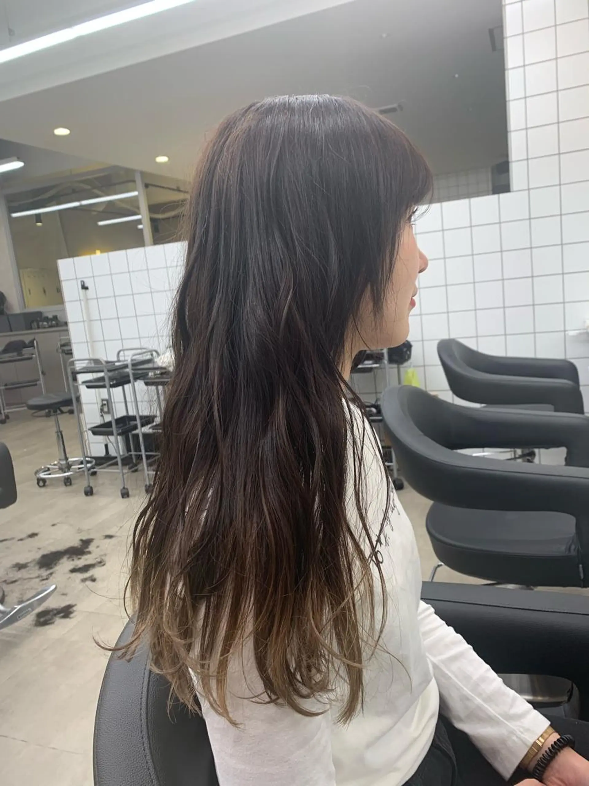 ロング 【美容室が苦手な方 専問美容室】MIHOのヘアスタイル