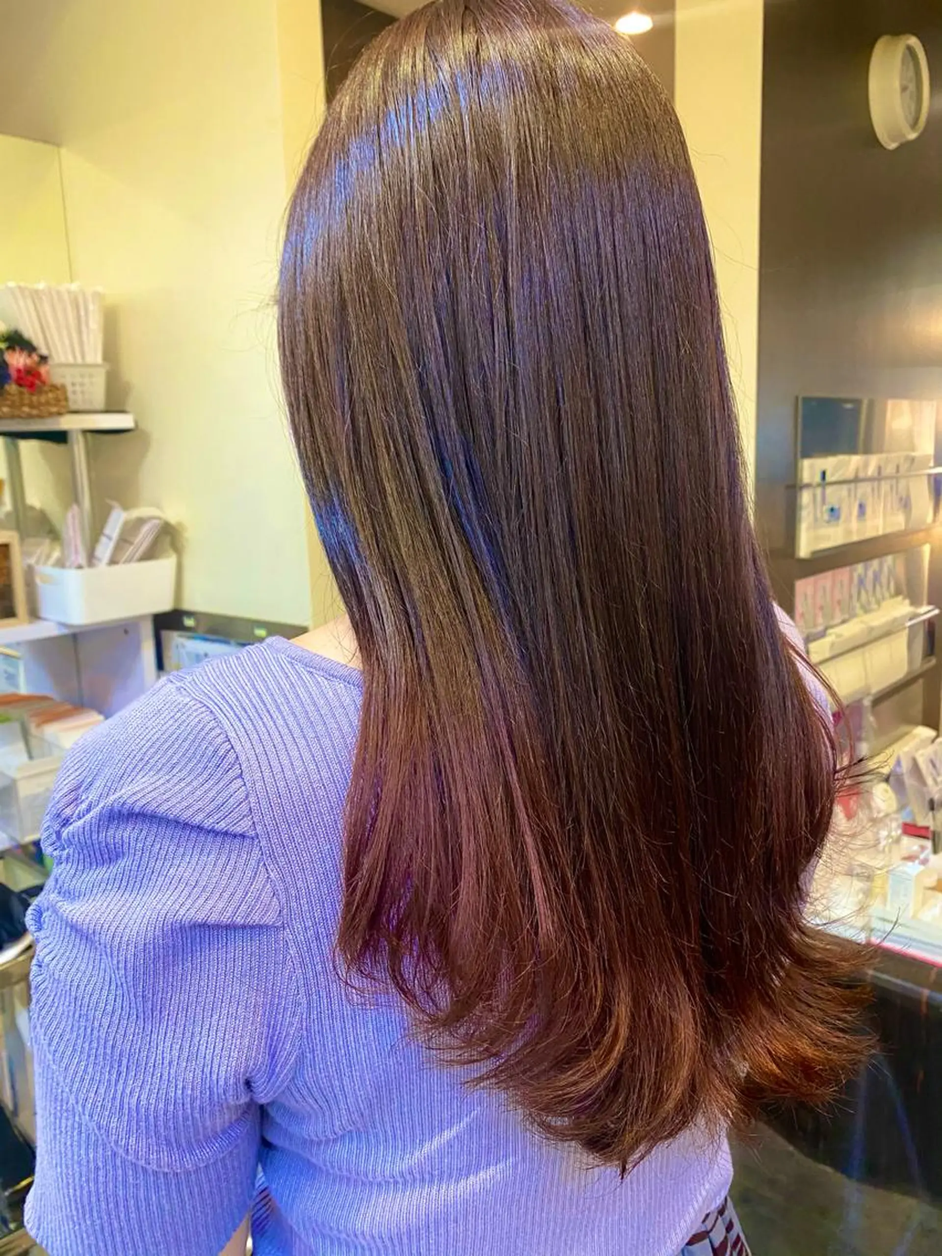 ロング ヘアカラー 透け感ベージュ /ミハルのヘアスタイル