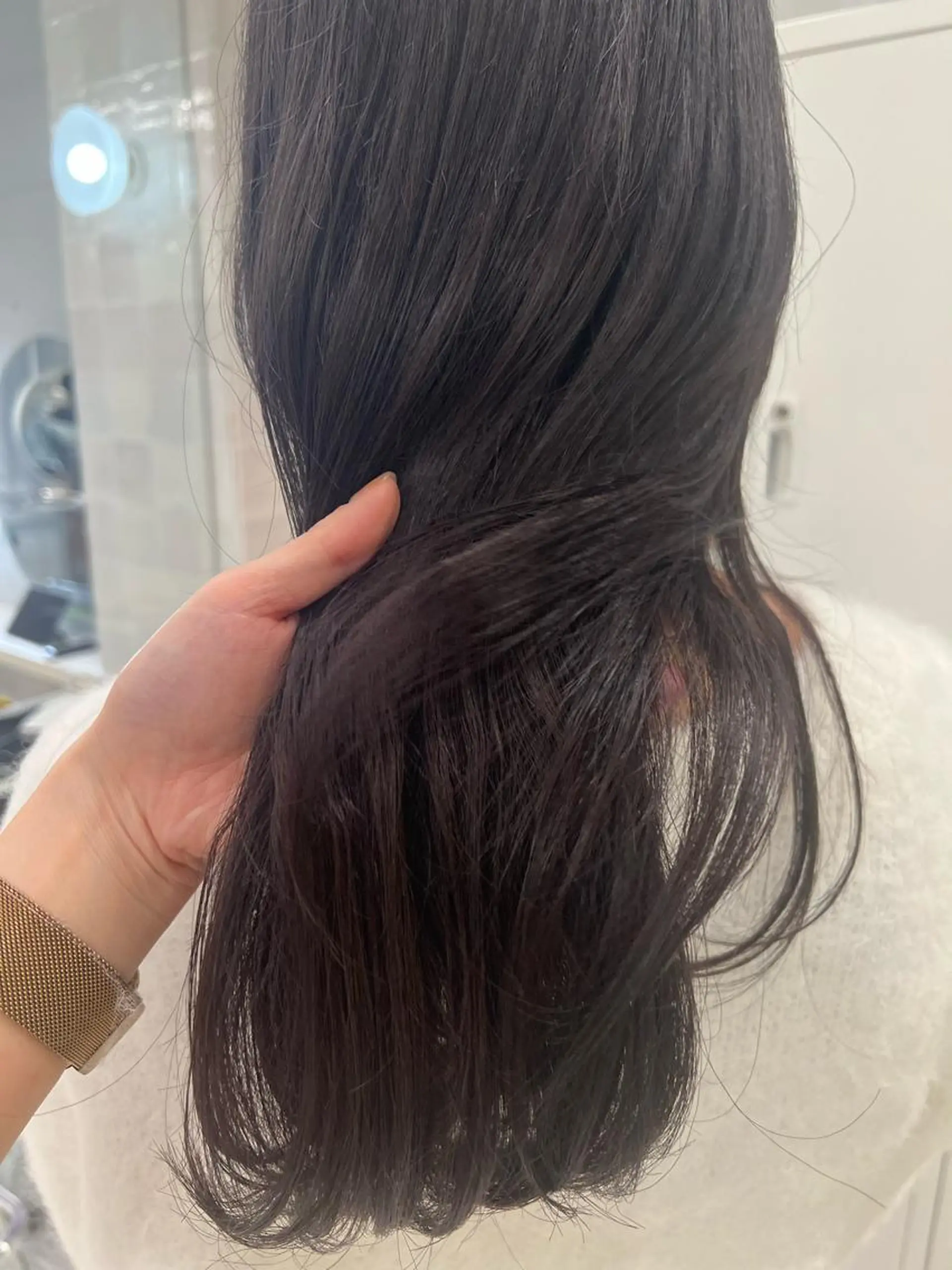 ロング カラー ブリーチ 透明感カラー グレージュ ラベンダーカラー ラベンダーグレージュ ヘアカラー トリートメント 韓国ヘア☁️ mitsukiのヘアスタイル