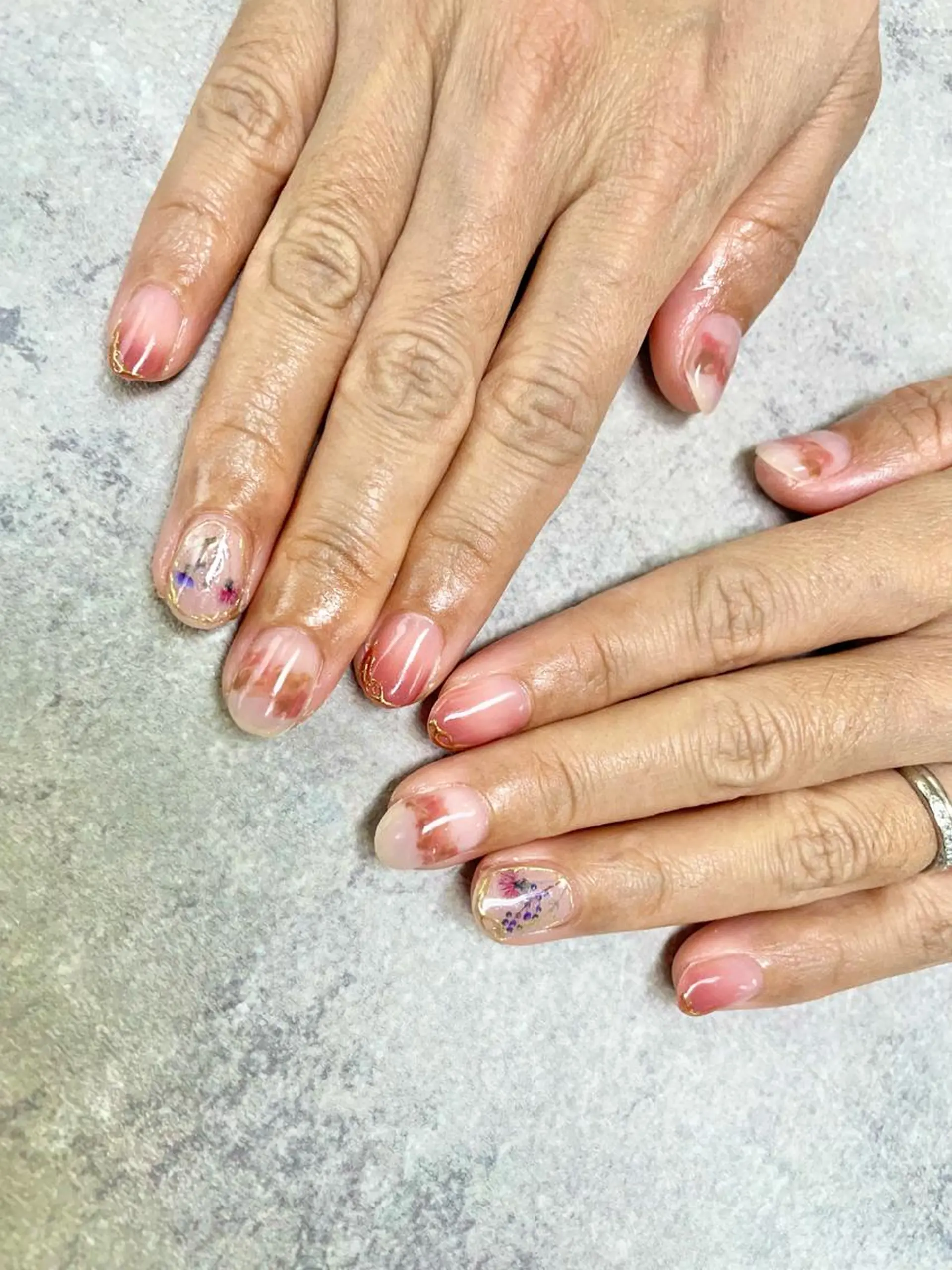 ネイル フラワーネイル ニュアンスネイル FASTNAIL PLUS 新宿店のネイルデザイン