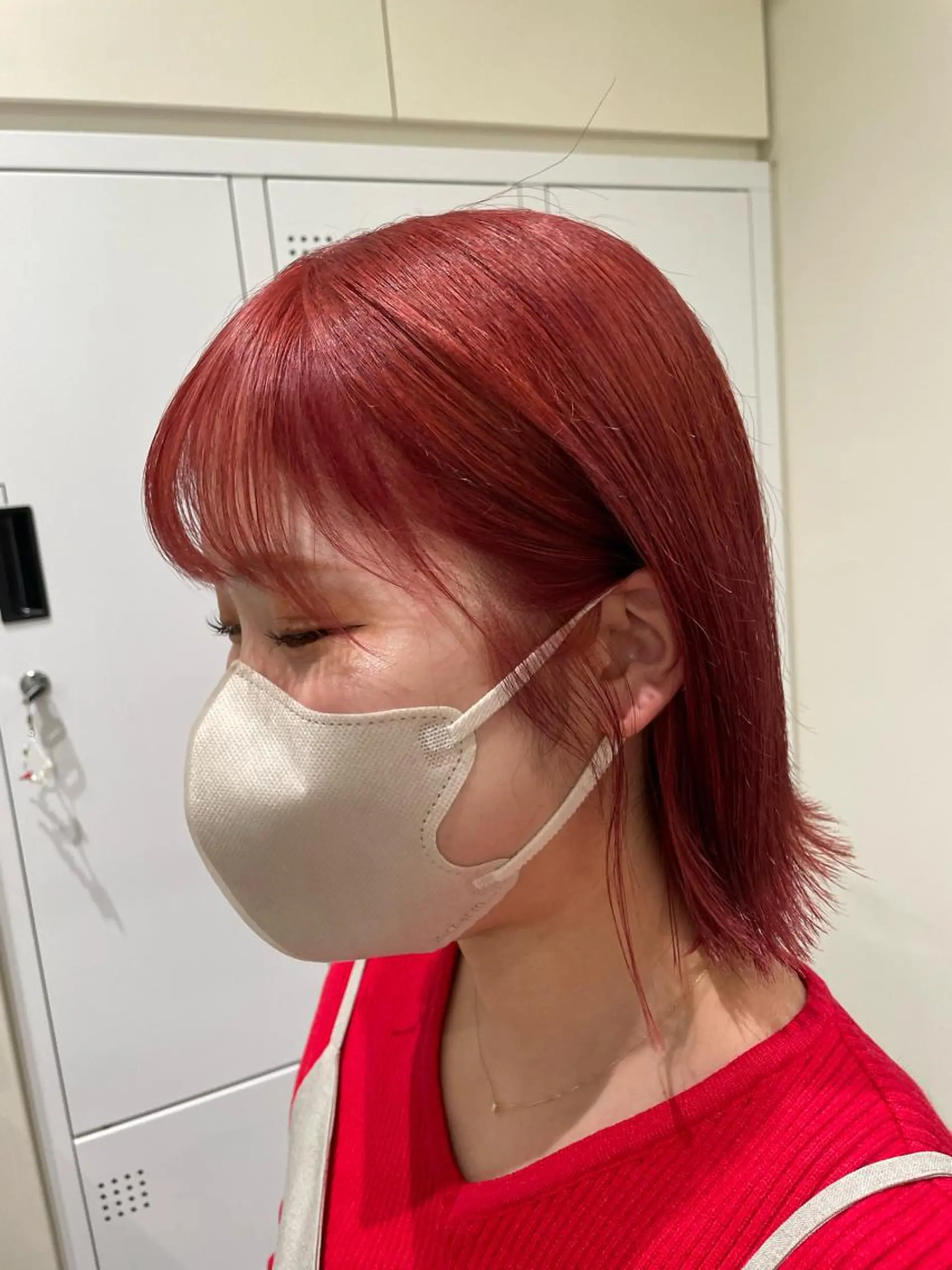 ミディアム カラー ブリーチ ピンクカラー ボブ/インナーカラー /眉毛/Miyuのヘアスタイル