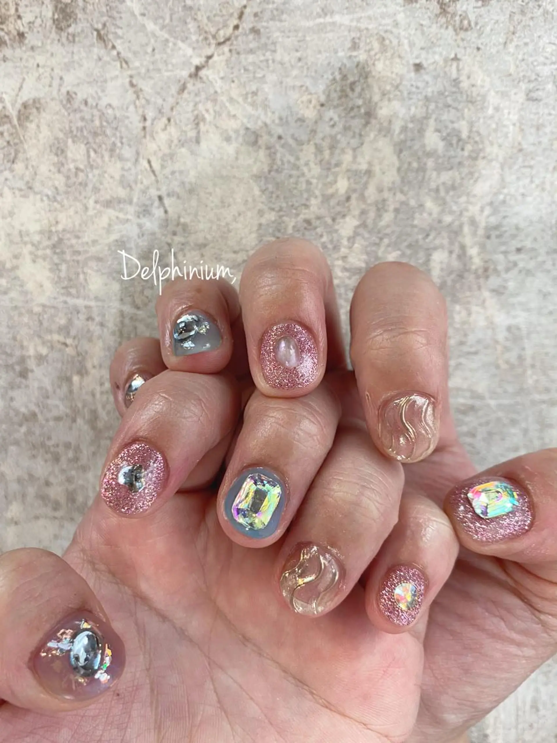 ネイル フットネイル ラメ(グリッター) パステルネイル ハンドネイル 岡本 友恵のネイルデザイン