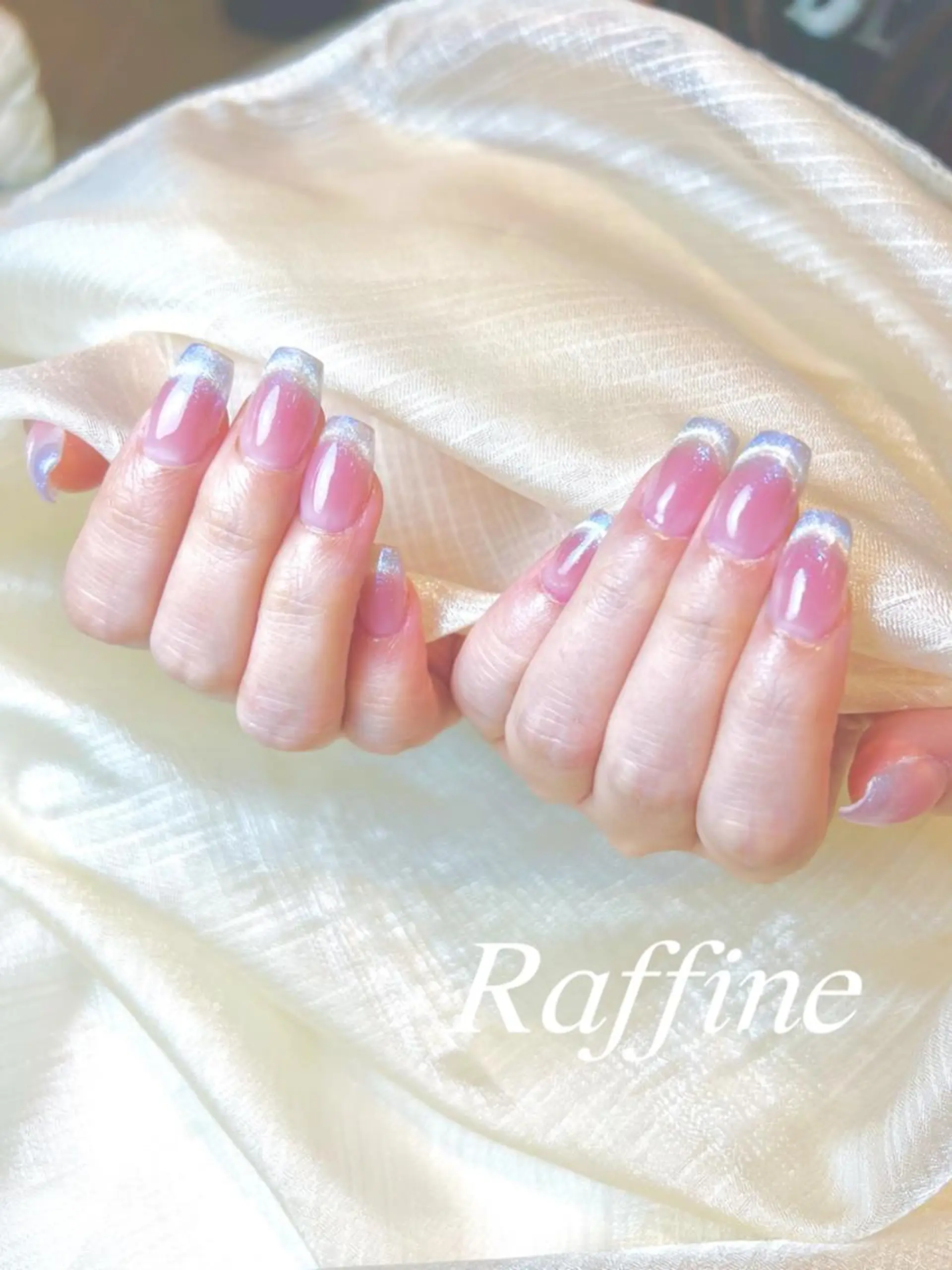 ネイル ハンドネイル RAFFINE haru🦋🩵のネイルデザイン