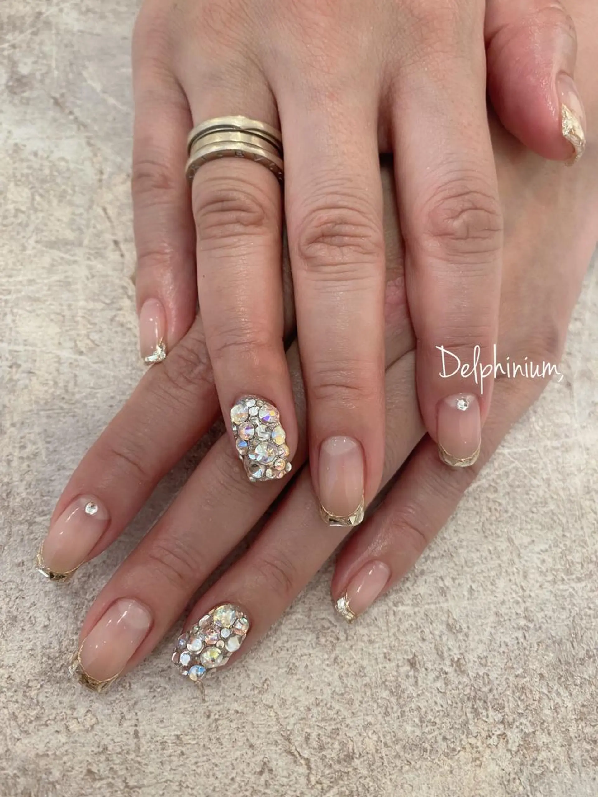 ネイル ハンドネイル 岡本 友恵のネイルデザイン