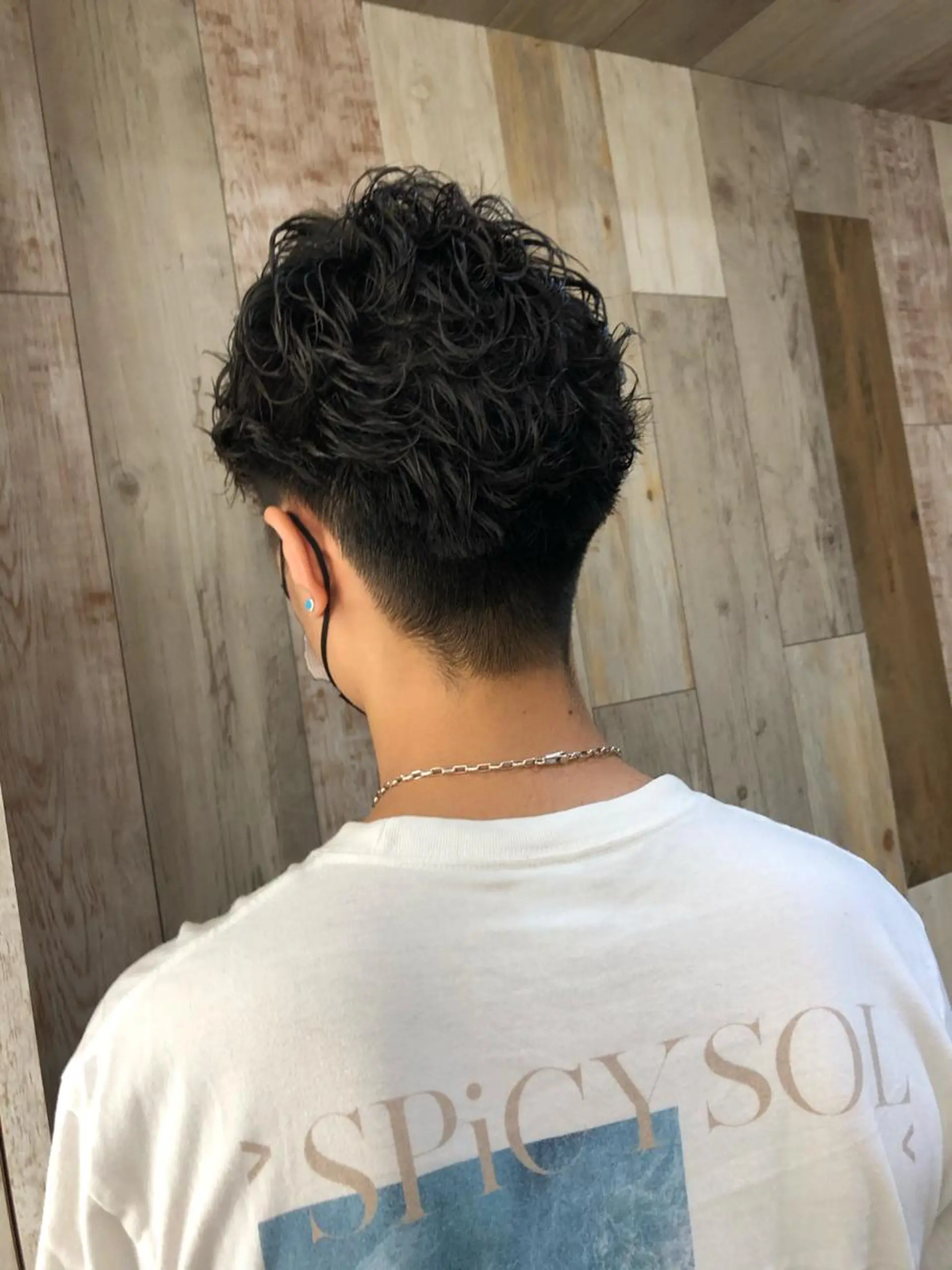 ショート パーマ メンズ メンズパーマ 刈り上げ 【ディレクター 🧸🤍田澤　唯那】のヘアスタイル