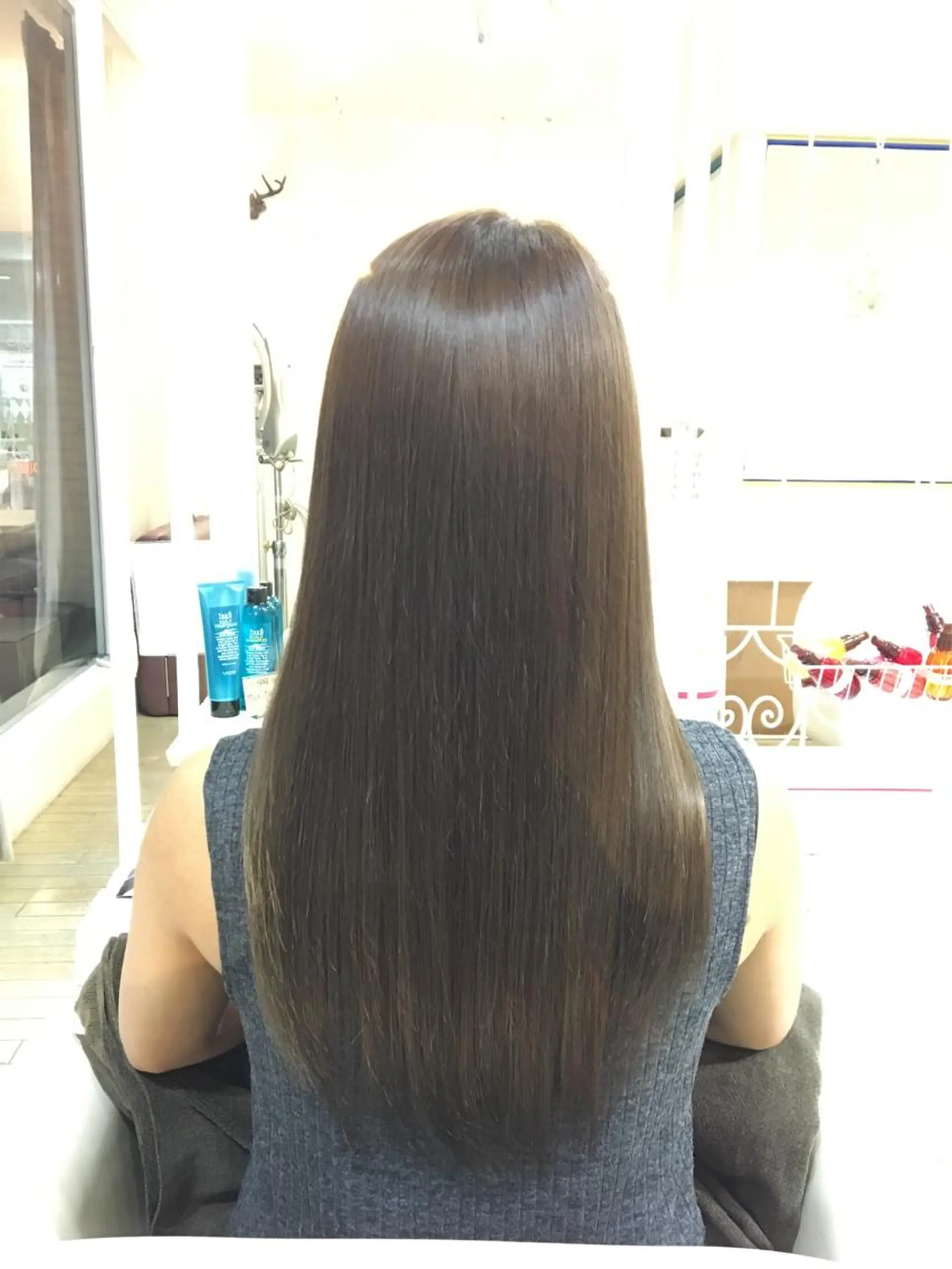 ロング カラー Tina所属・「Tina」一木 智之のヘアスタイル