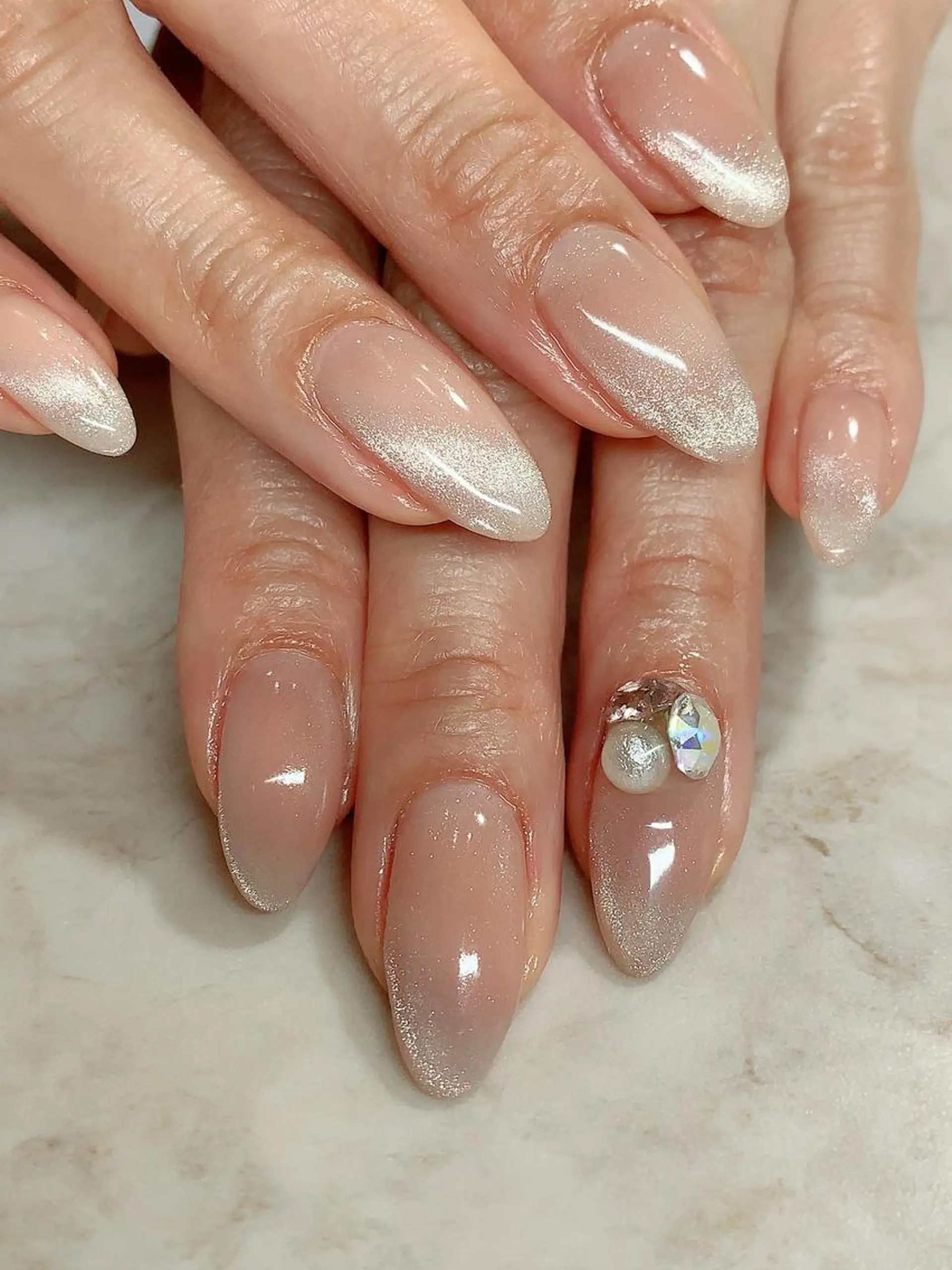 ネイル マグネットネイル ハンドネイル 𝐑𝐞𝐯𝐢𝐨 ___堺市西区のマツエク・マツパデザイン