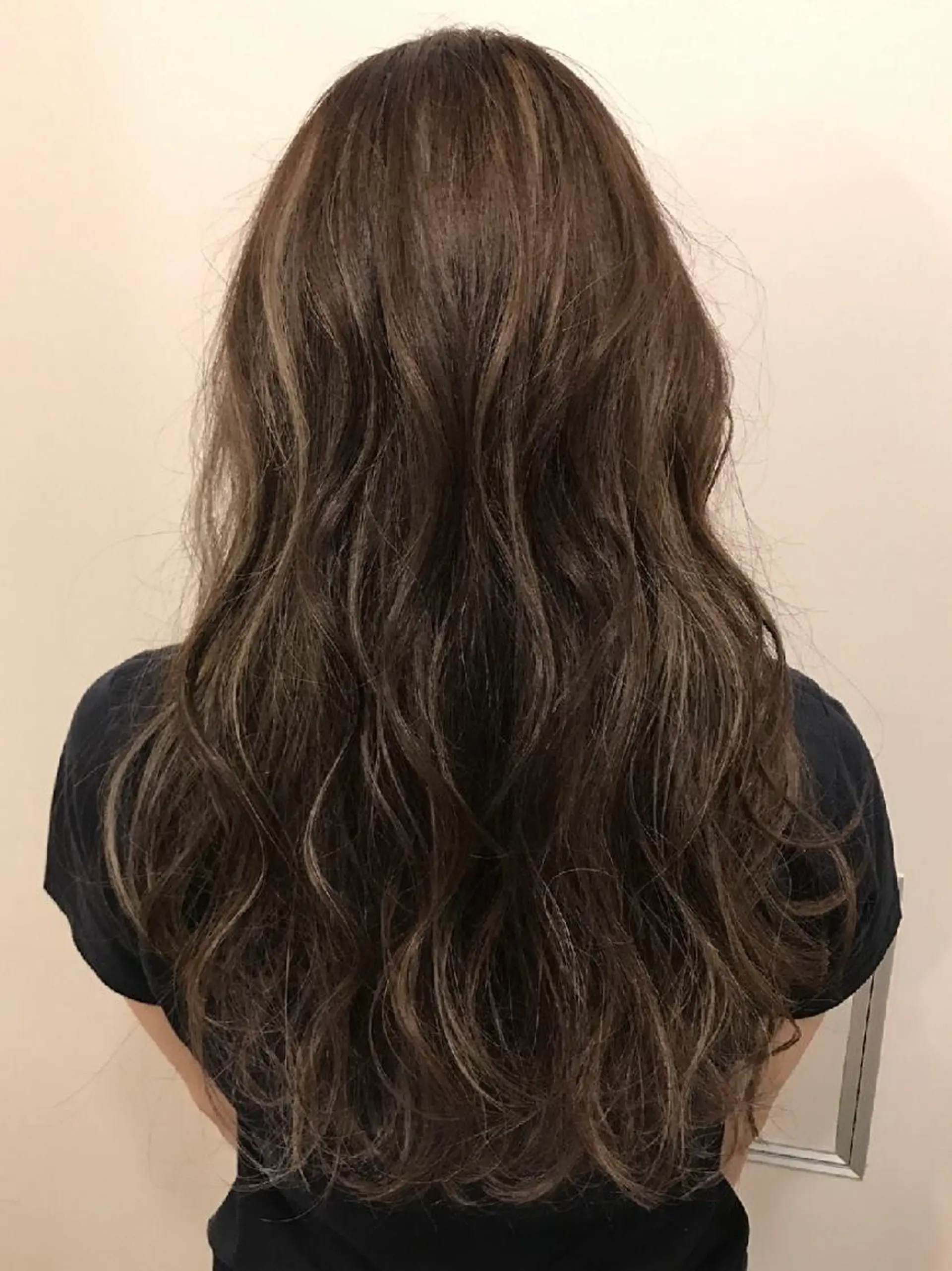 ロング カラー ヘアアレンジ ハイライトカラー ハイライト ALLENhair (アレンヘアー九条)のヘアスタイル