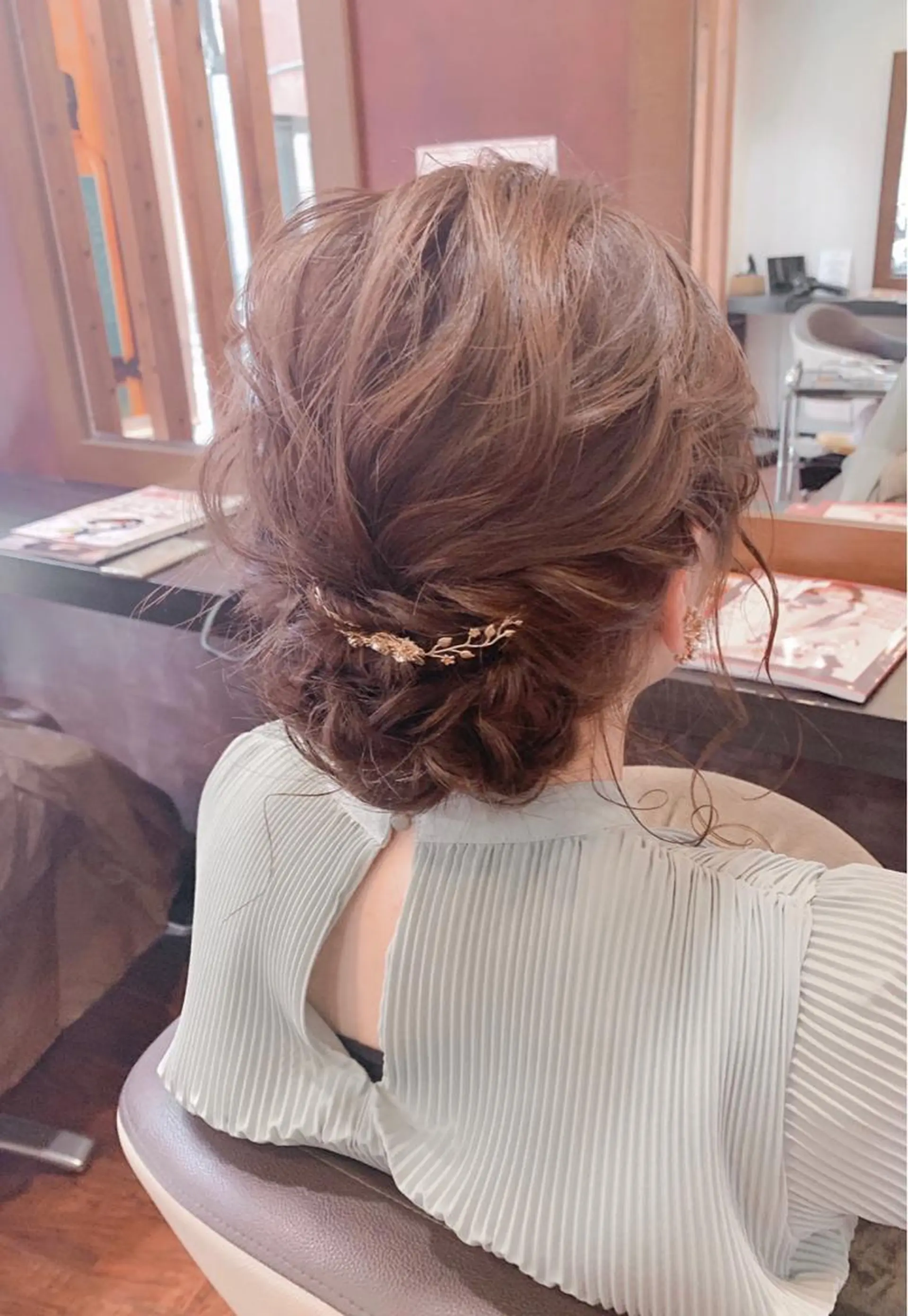 セミロング ヘアアレンジ 井上 美奈子のヘアスタイル