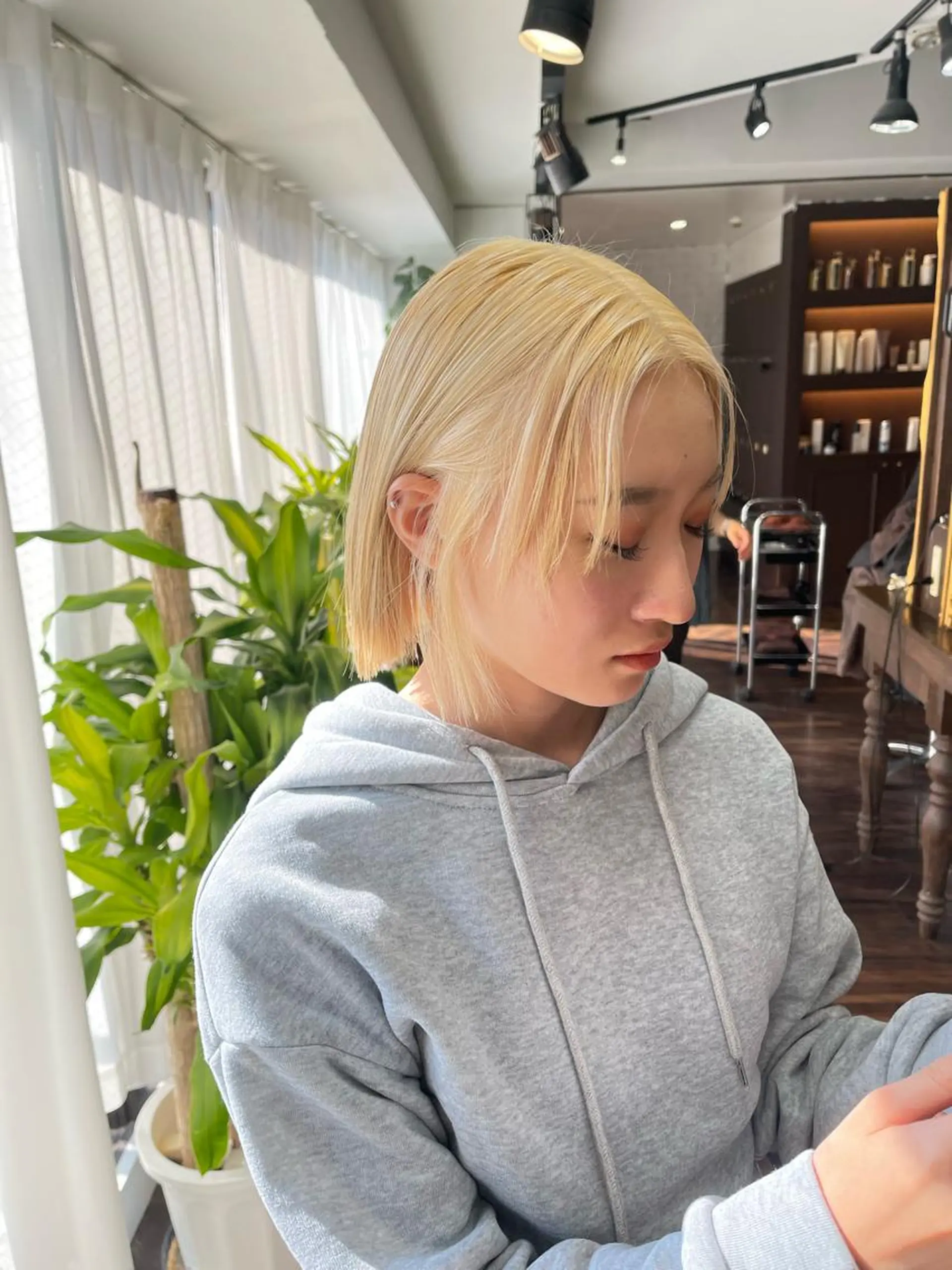 ショート 韓国風カラー 髪質改善 韓国風ヘア レイヤーカット トリートメント カット ヘアカラー トリートメント ワンホンヘア ケラチン/Kaitoのヘアスタイル