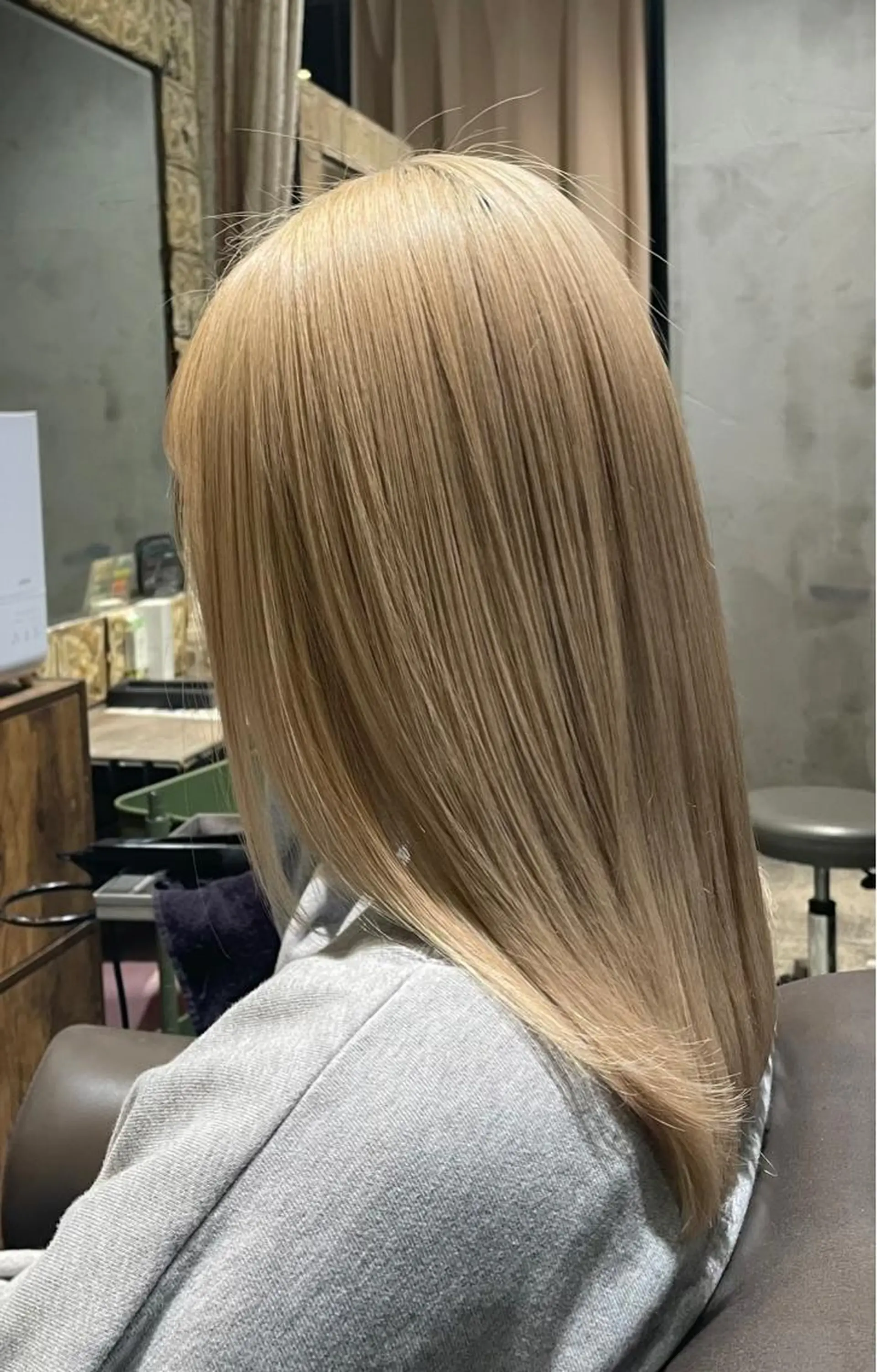 ミディアム カット トリートメント 高見澤 優のヘアスタイル