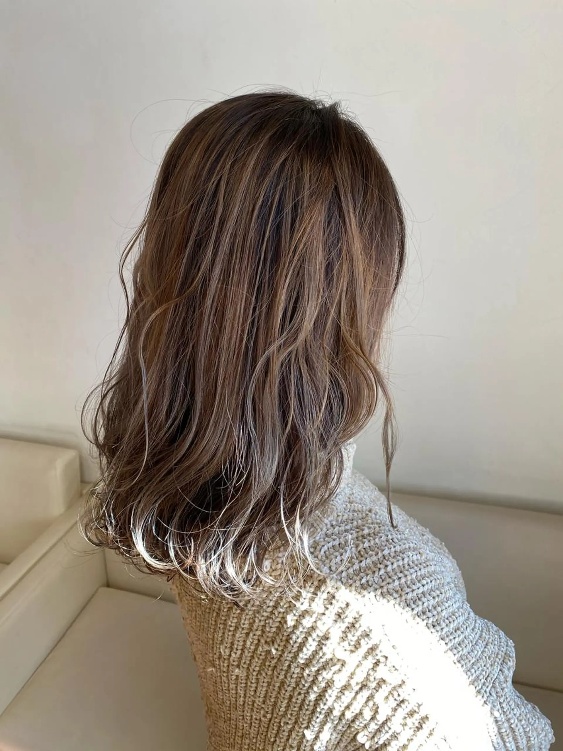 ロング カラー ヘアカラー トリートメント 石井 佑樹のヘアスタイル