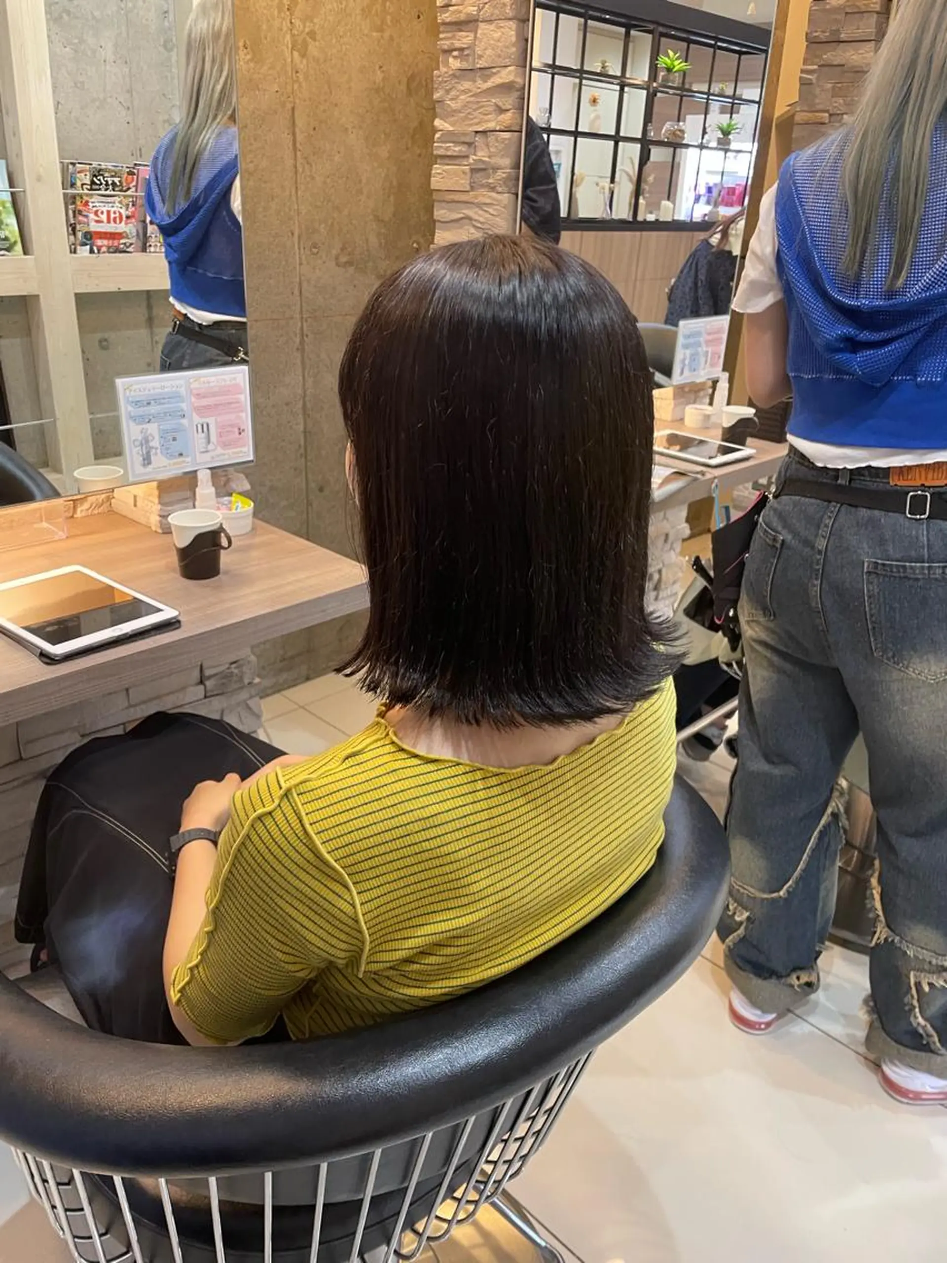 ミディアム mao♡ベージュ/ 顔周りカットのヘアスタイル