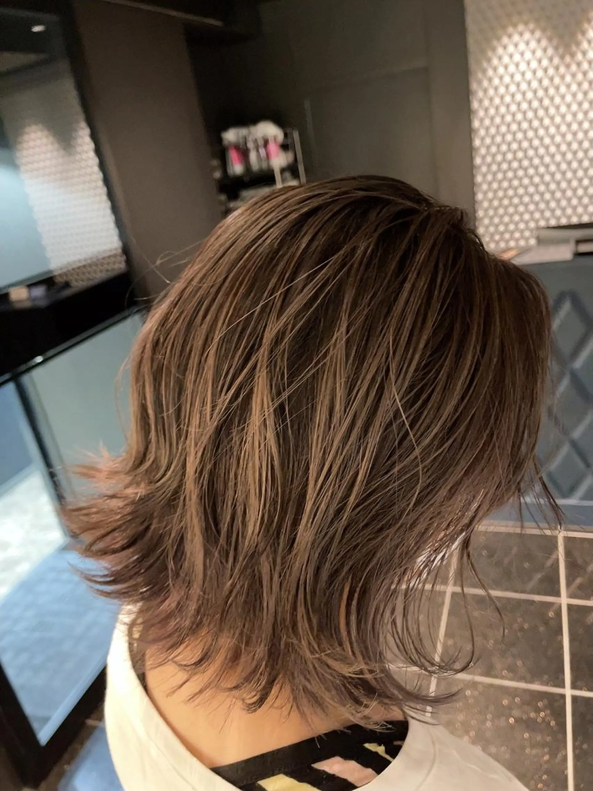 ミディアム ボブ 外ハネヘア ヘアカラー トリートメント メンズカット/ヘッド スパ/鈴木祐斗のヘアスタイル