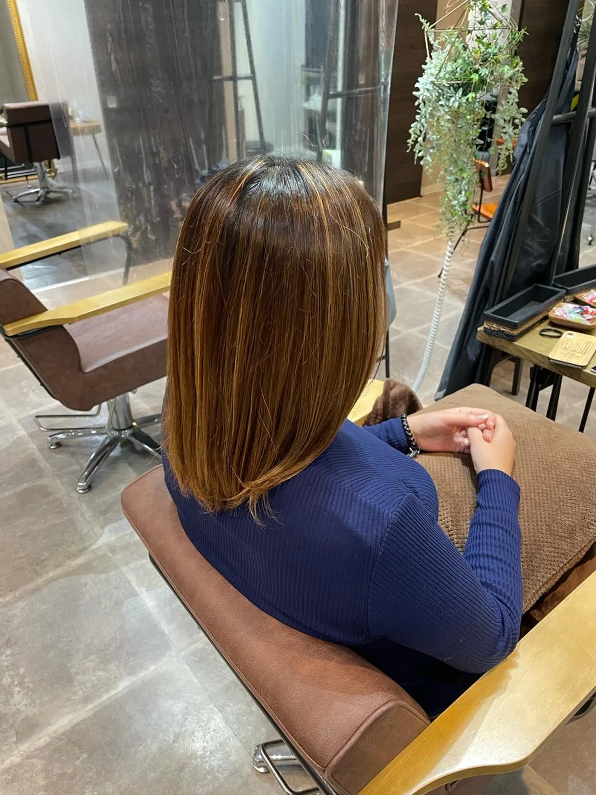 ミディアム カラー ハイライトカラー ハイライト newiGRANDE 🌈萩原聖也のヘアスタイル