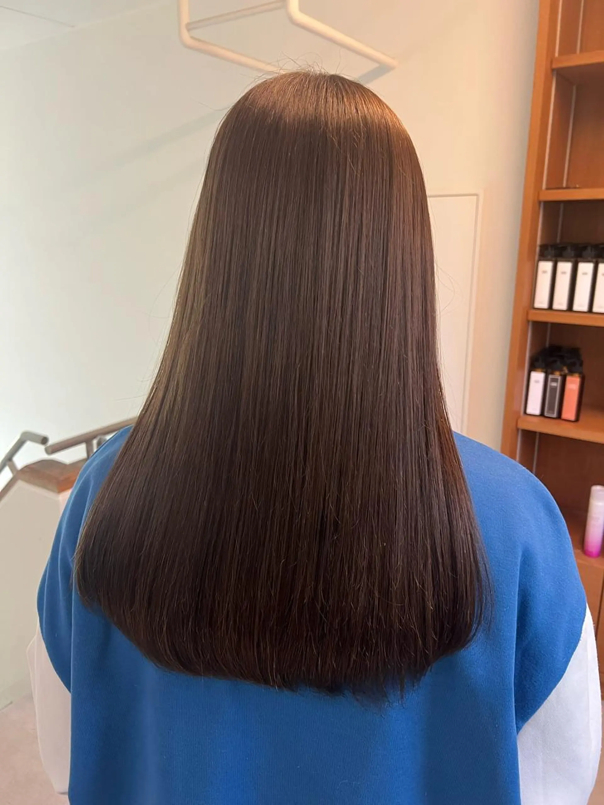 ロング カラー Ami ブリーチ/ハイトーンのヘアスタイル