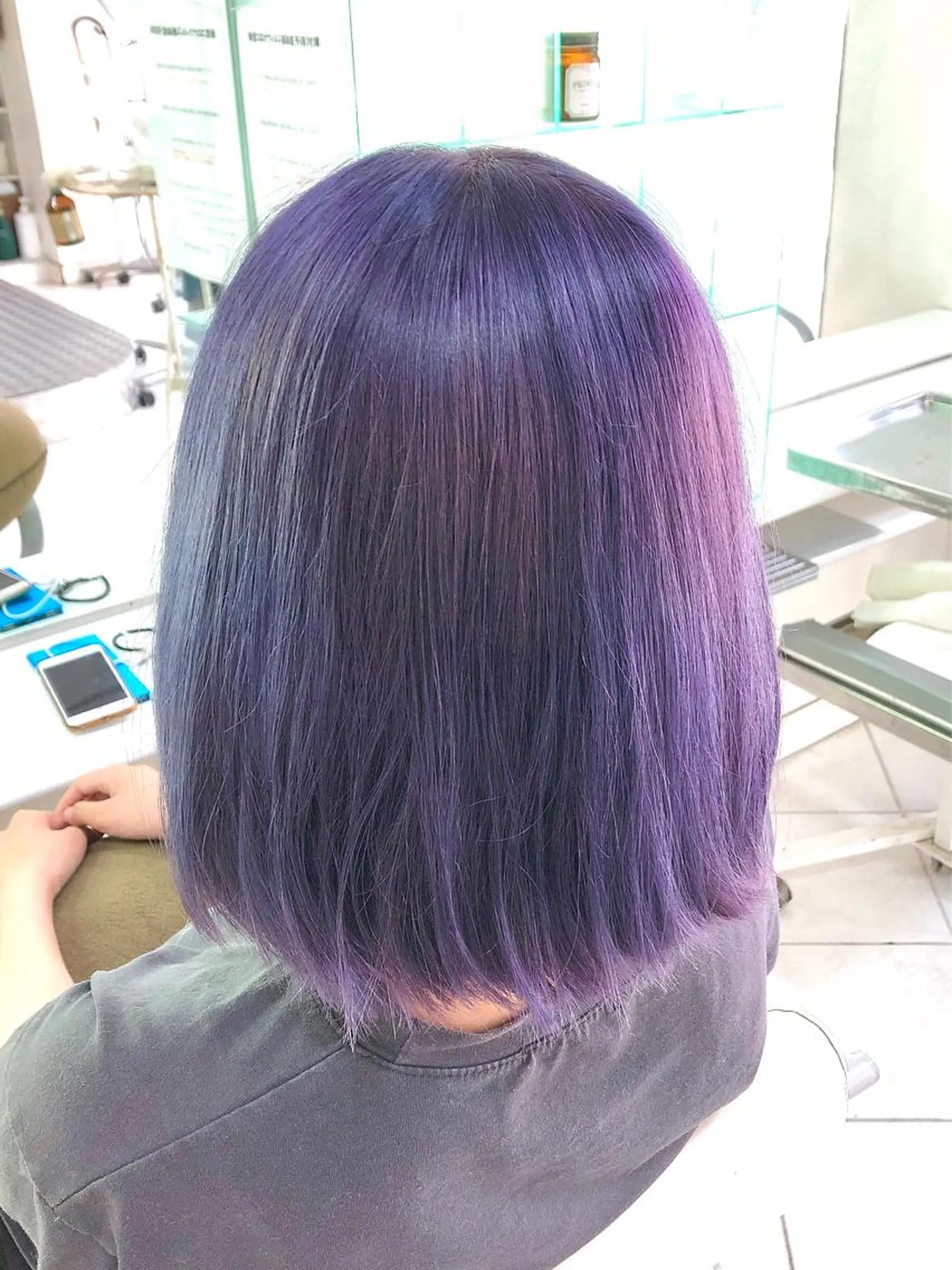 カラー 保住 亮太のヘアスタイル