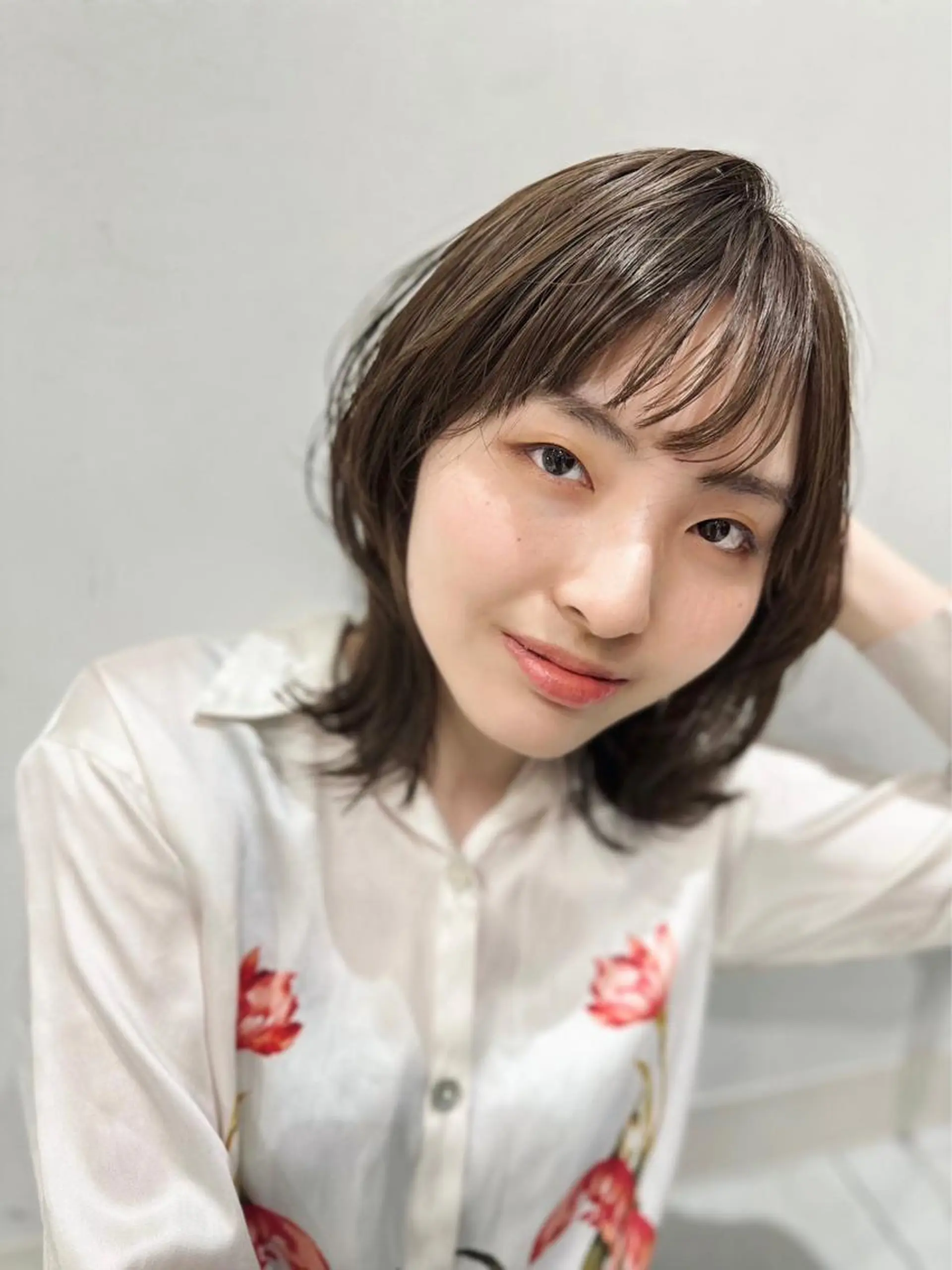 ミディアム ショートとレイヤーが 好きな人|三浦翔のヘアスタイル