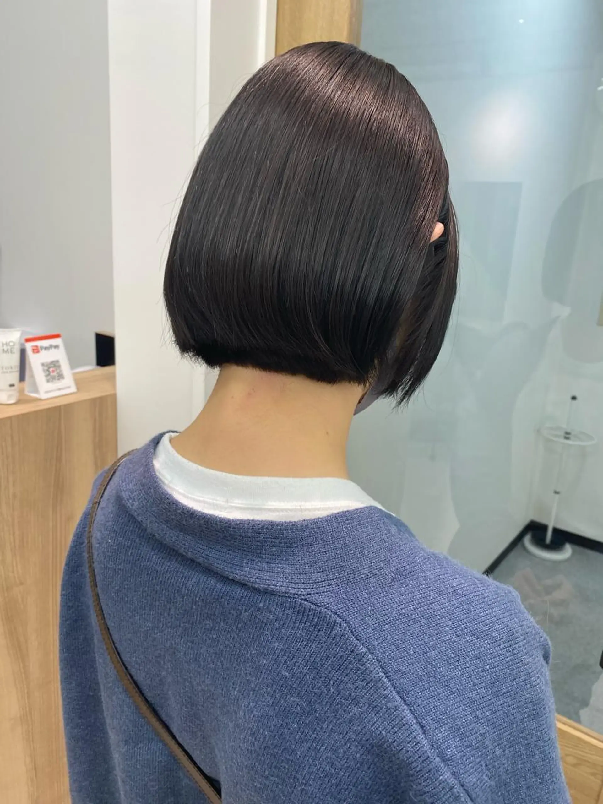 ショート lar 立川南口所属・砂岡 里奈のヘアスタイル