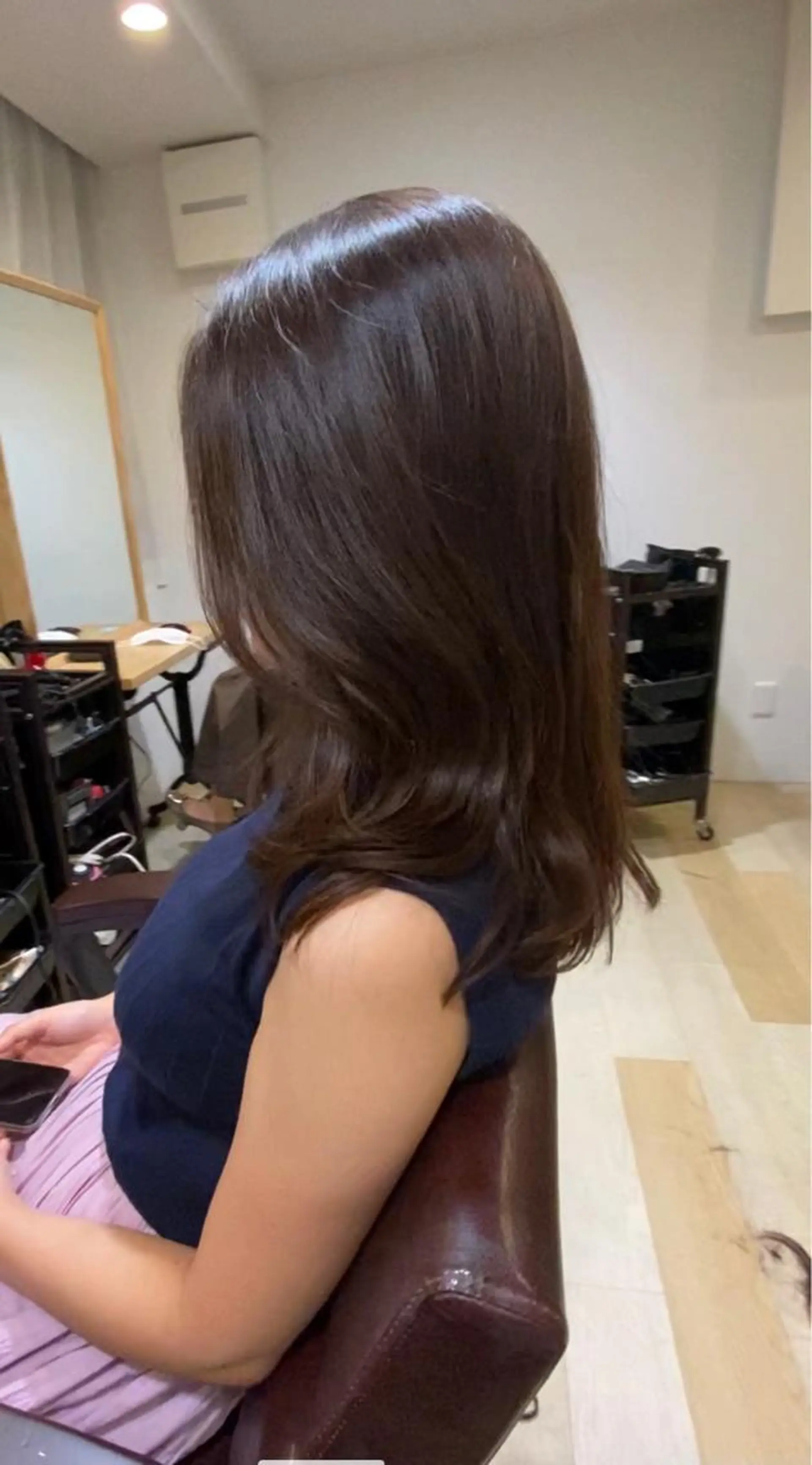 セミロング La paix所属・パーソナルカラー lapiax阿部のヘアスタイル