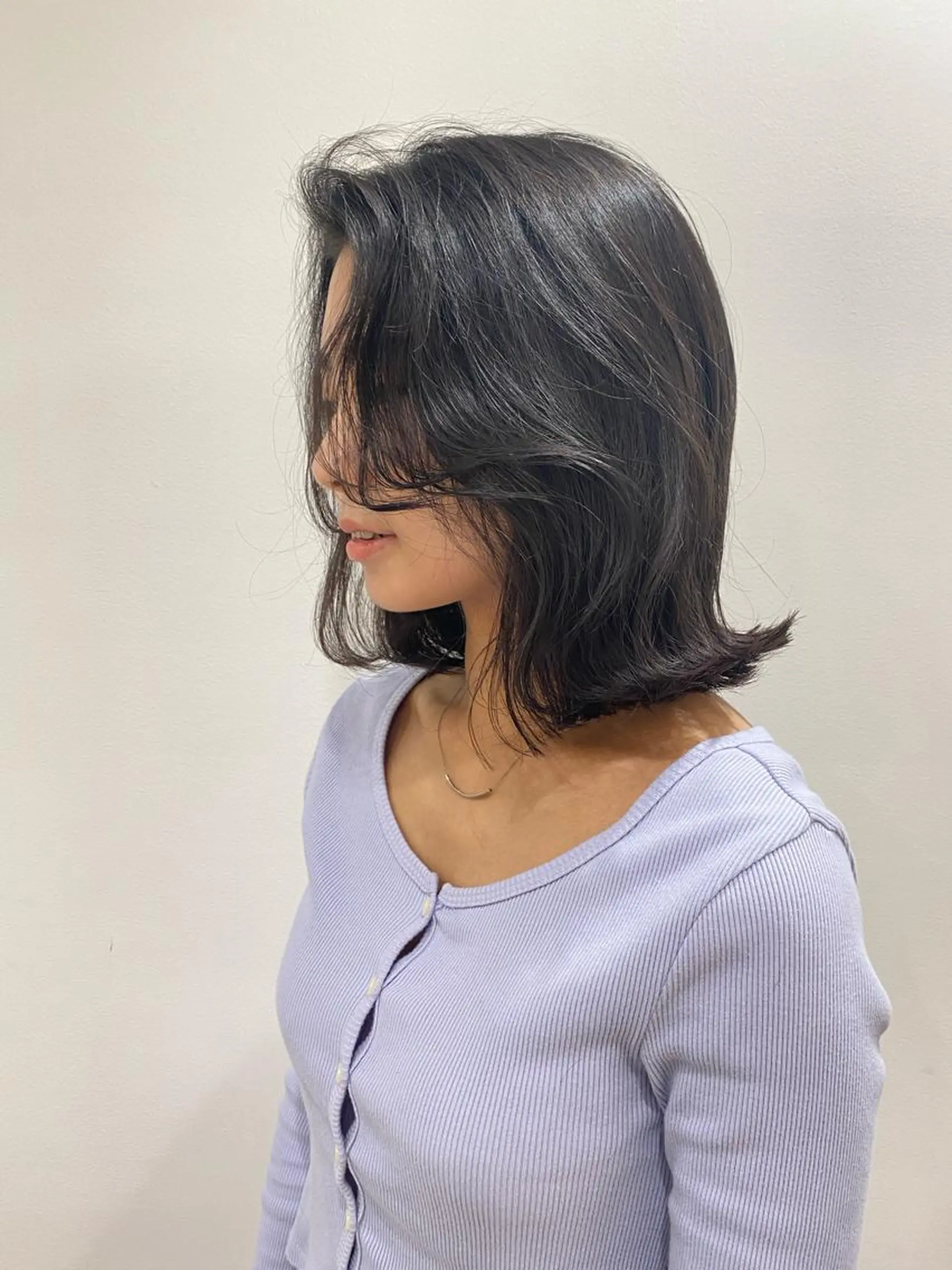 セミロング 石山 /切りっぱなしボブのヘアスタイル