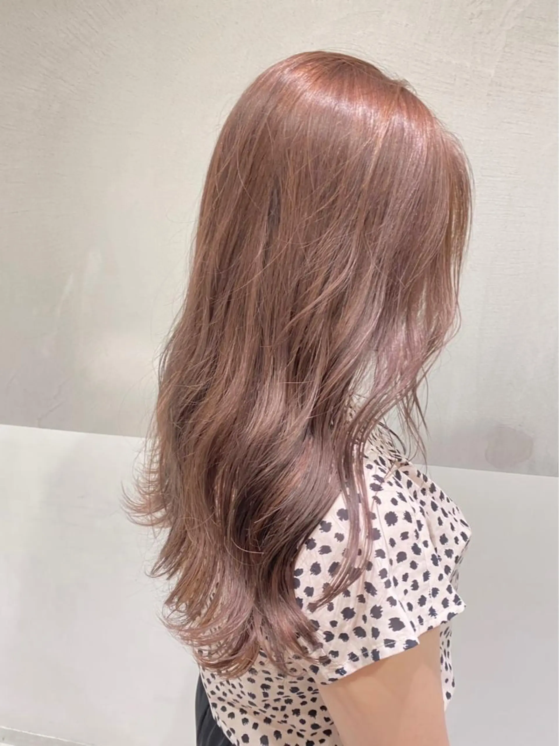 ロング カラー 艶感/ナチュラル 🩵amiのヘアスタイル