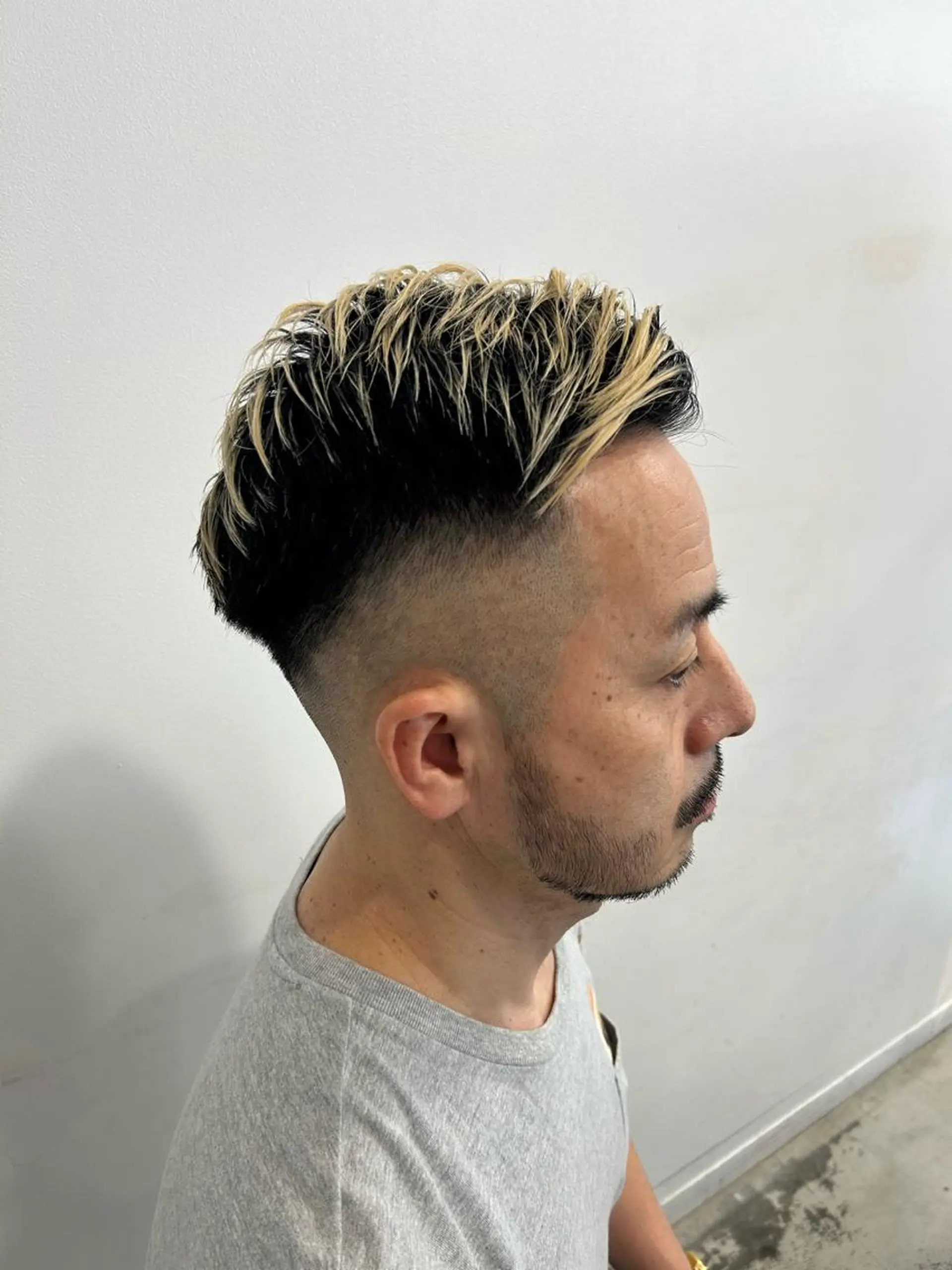 ミディアム ミディアムパーマ ボブ 髪質改善 レイヤーカット カット ヘアカラー MiRI💜地毛級 エクステ✖似合わせ技のヘアスタイル