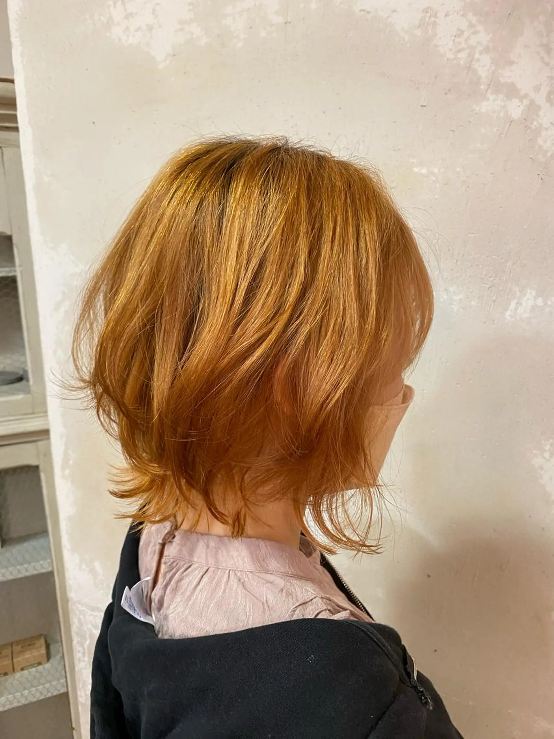 ショート レイヤーカット amie by afloat(エイミーバイアフロート)所属・井上 日菜乃のヘアスタイル