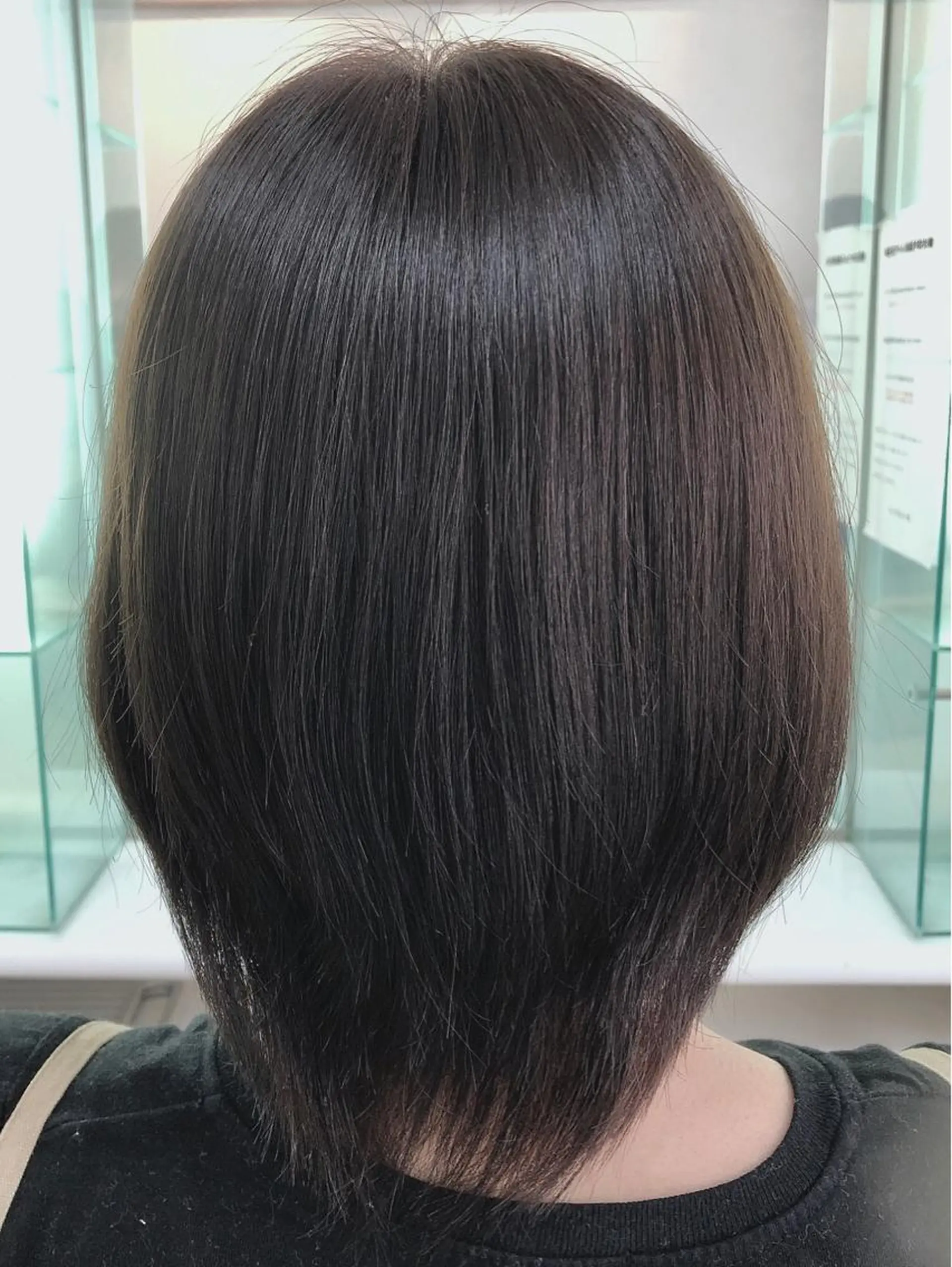 ショート カラー 保住 亮太のヘアスタイル