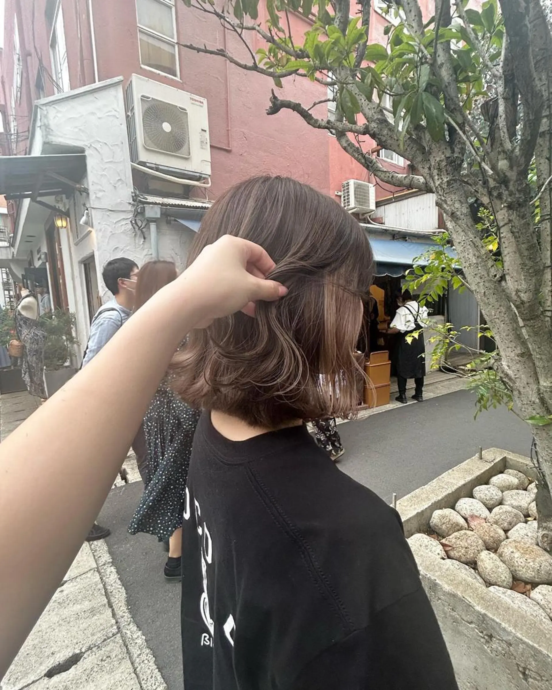 ショート カラー メンズ メンズインナーカラー ベージュカラー 透明感カラー イヤリングカラー グレージュ 🩷Eny terrace🩷のヘアスタイル