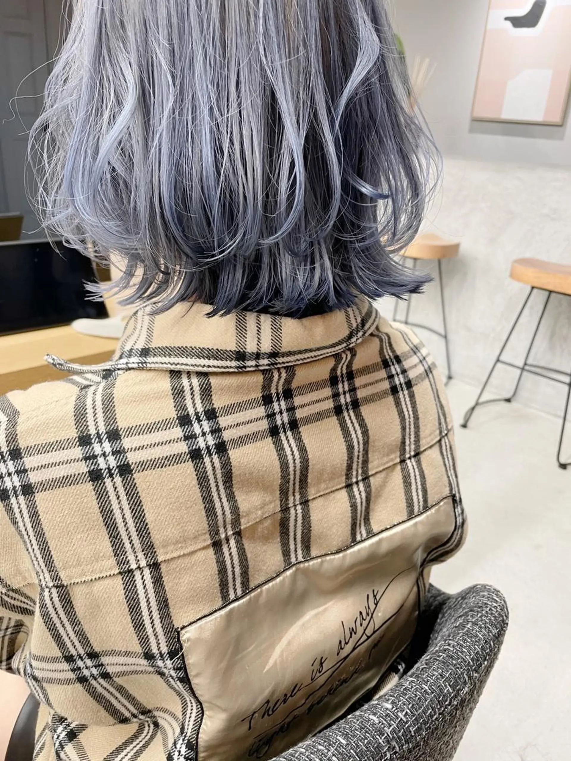 ミディアム マエダ リョウのヘアスタイル