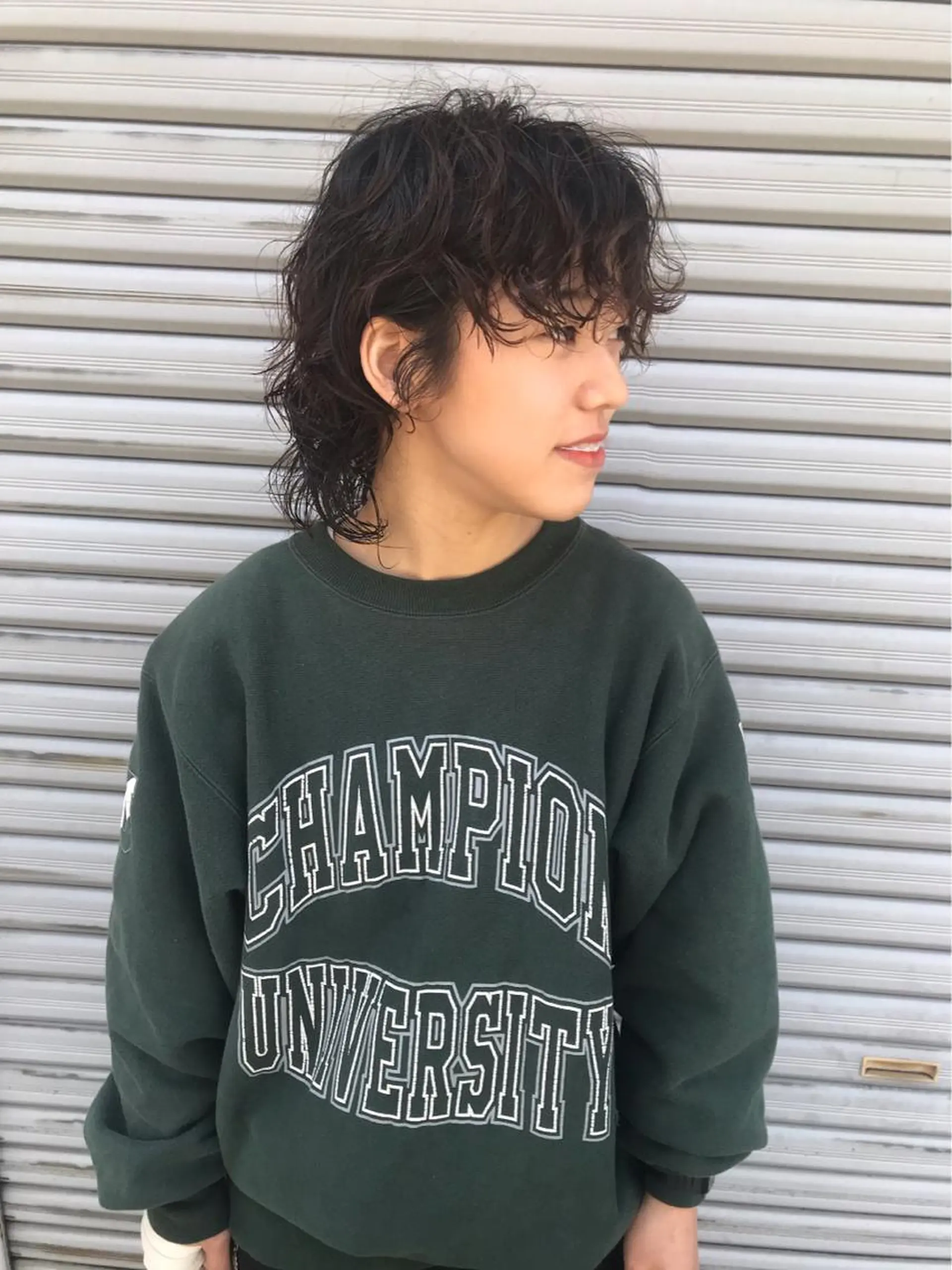 ミディアム パーマ ミディアムパーマ ウルフカット カット トリートメント tatsumi/ボブ ウルフ/レイヤーのヘアスタイル