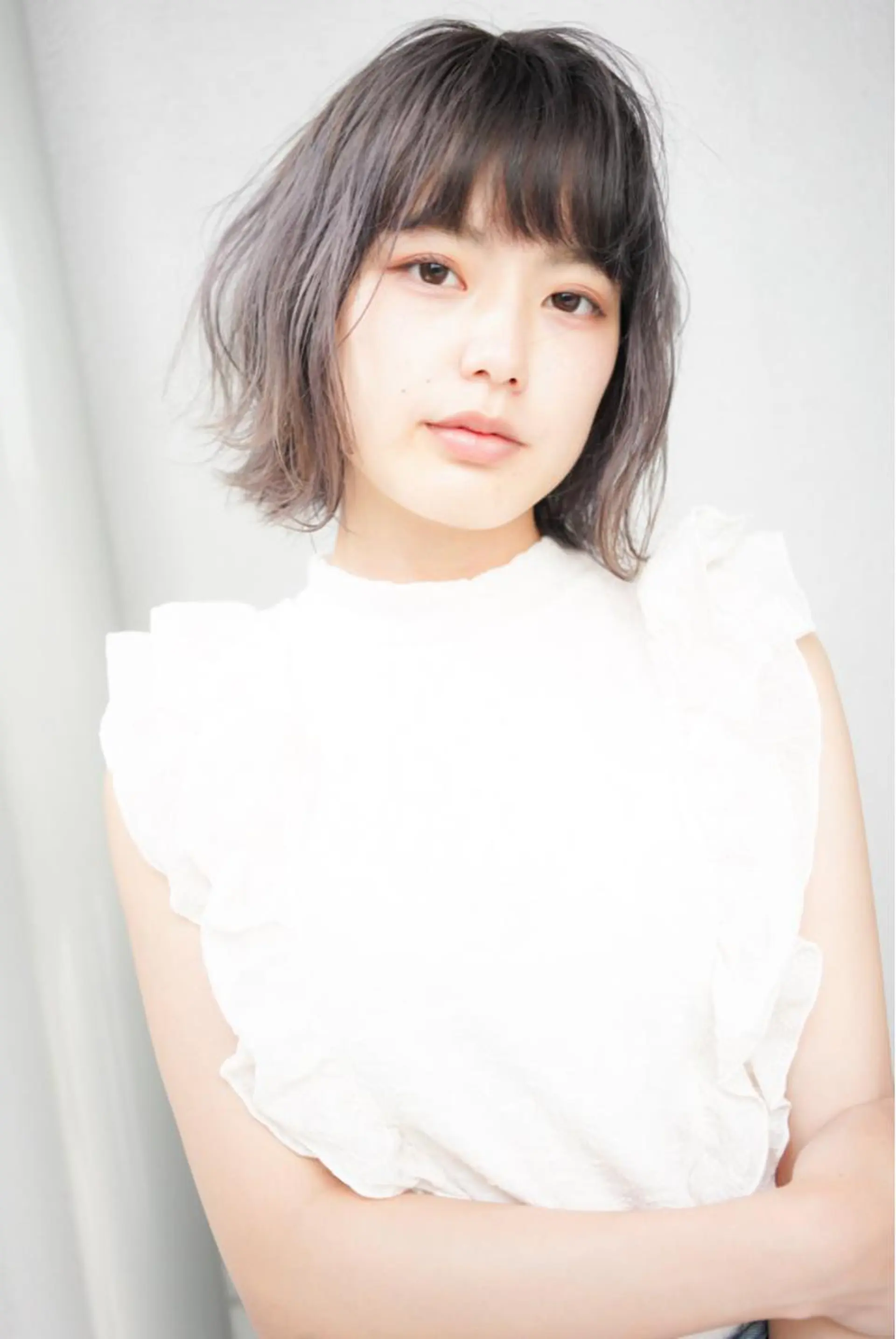 ミディアム カラー ヘアカラー トリートメント ハイトーン/レイヤー /ケアブリーチ石川治のヘアスタイル