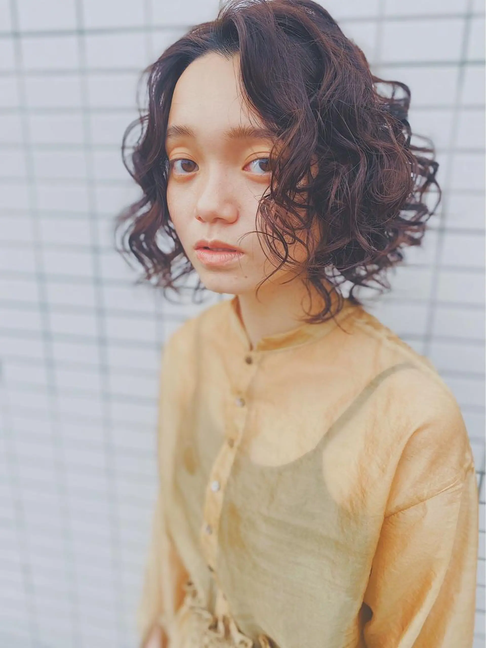 ミディアム パーマ 小岸 竜のヘアスタイル