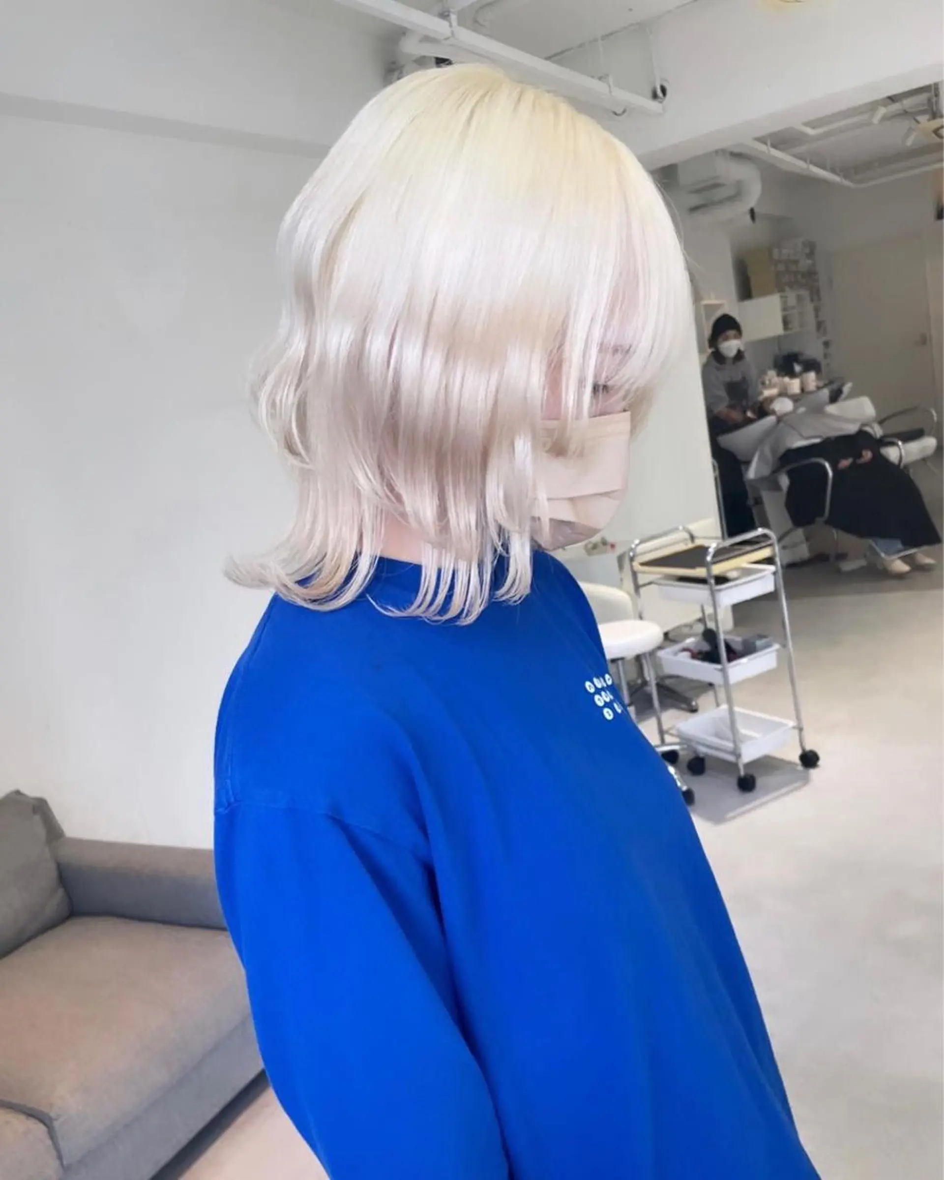 ミディアム ウルフカット TAAN HAIR所属・TAAN HAIR こばしのヘアスタイル