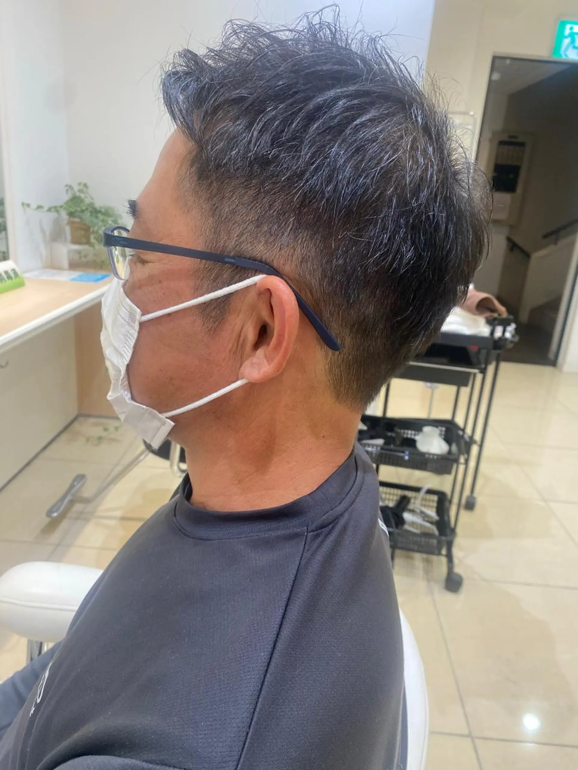 メンズ カット 🩵波巻き／ツイスパ HARU💎のヘアスタイル